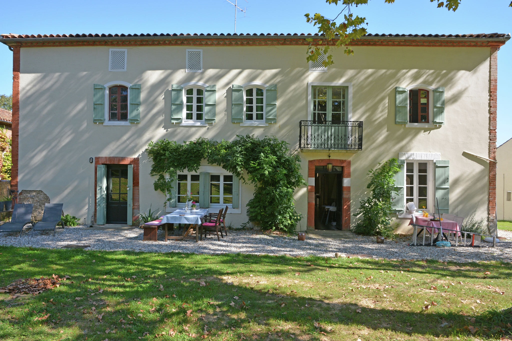 Gemütliches Appartement in Artigat mit privater Terrasse