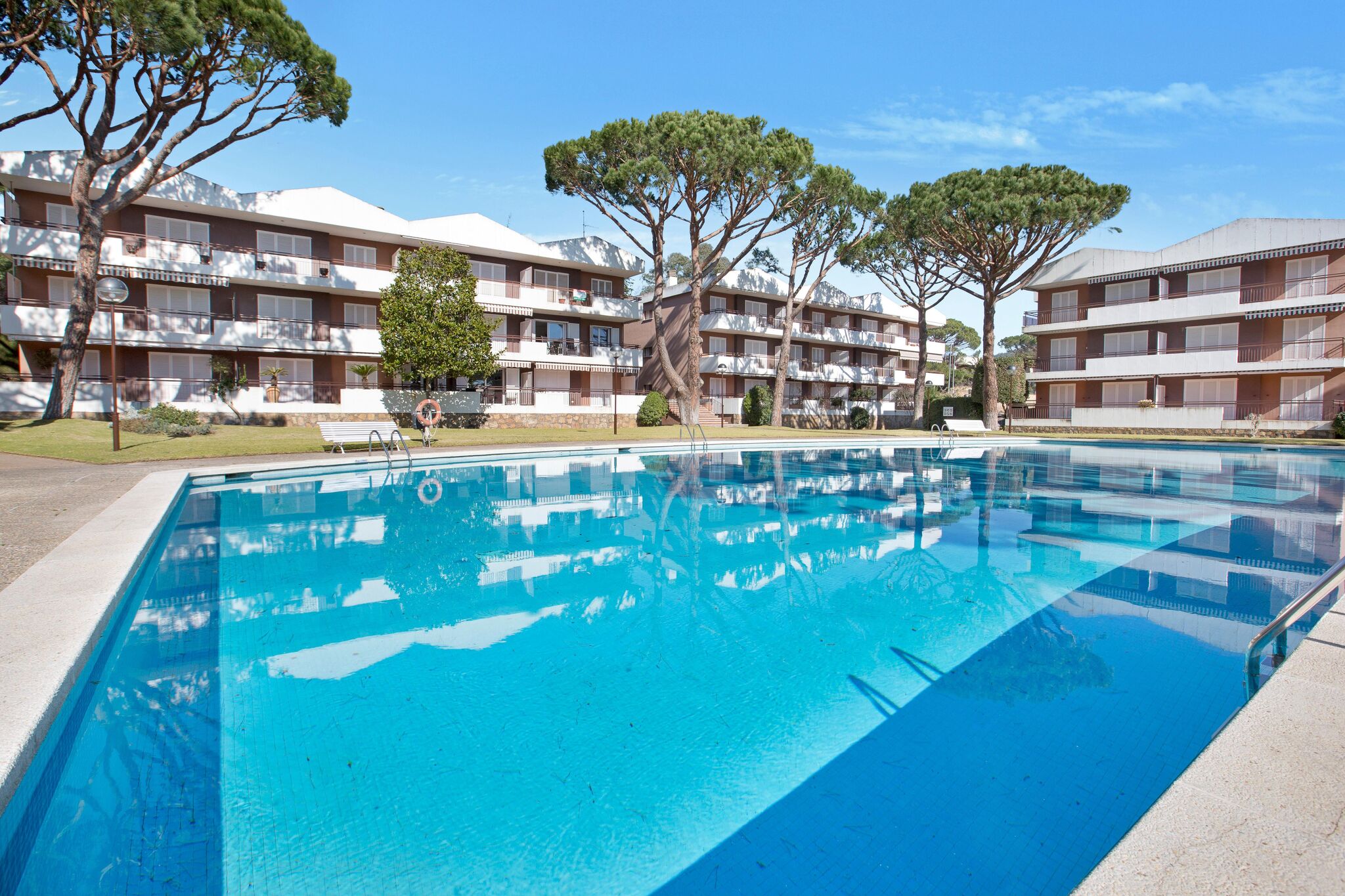Gezellig appartement in Calella de Palafrugell met zwembad