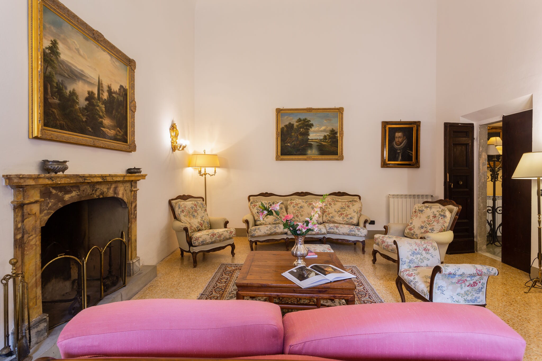 Villa Heritage Medici à Vicchio en Toscane. Piscine privée