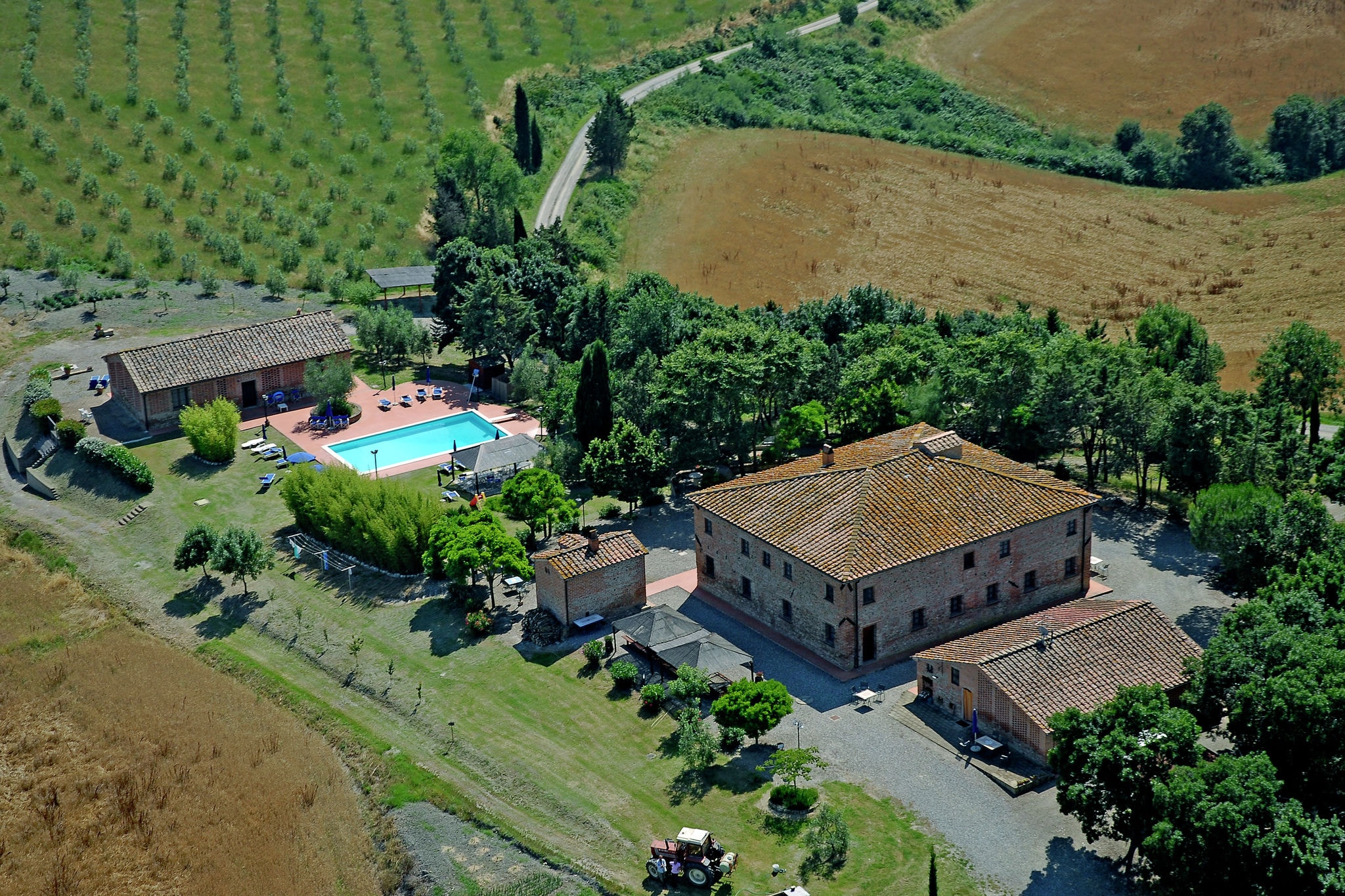 Appartement in een boerderij, met zwembad, in het hart van Toscane
