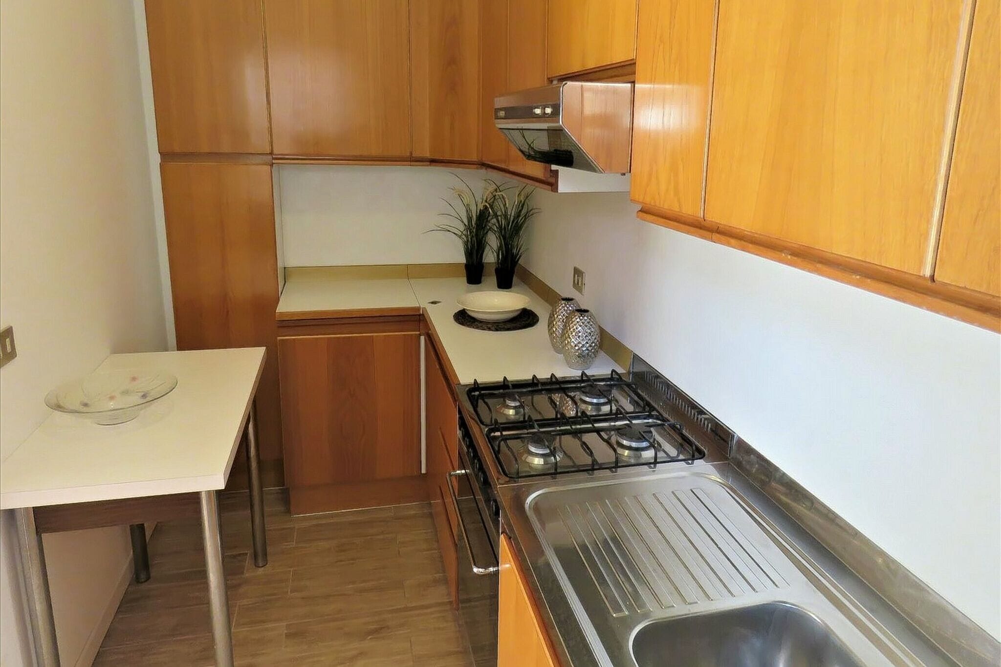 Apartment in central area, 100m from the sea