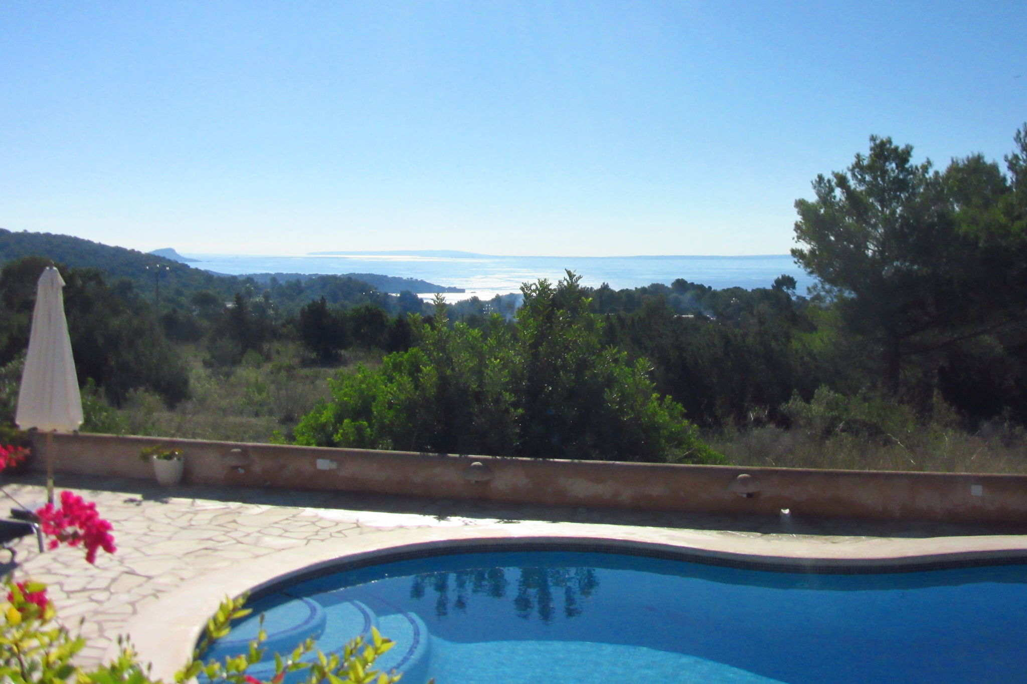Aantrekkelijke villa in St Josep de sa Talaia met zwembad