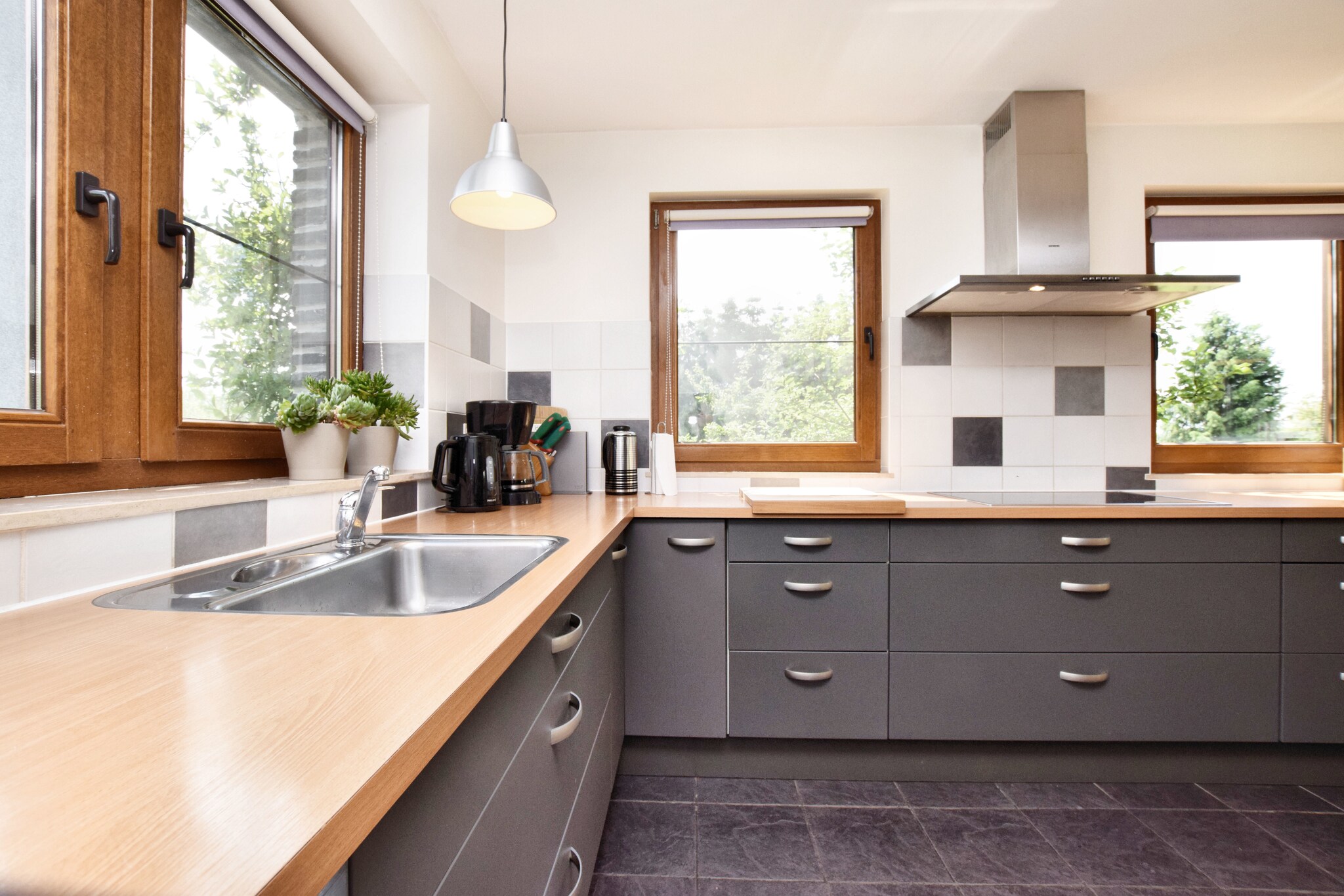 Vakantiehuis Mont max. 8 personen 4 slaapkamers #16