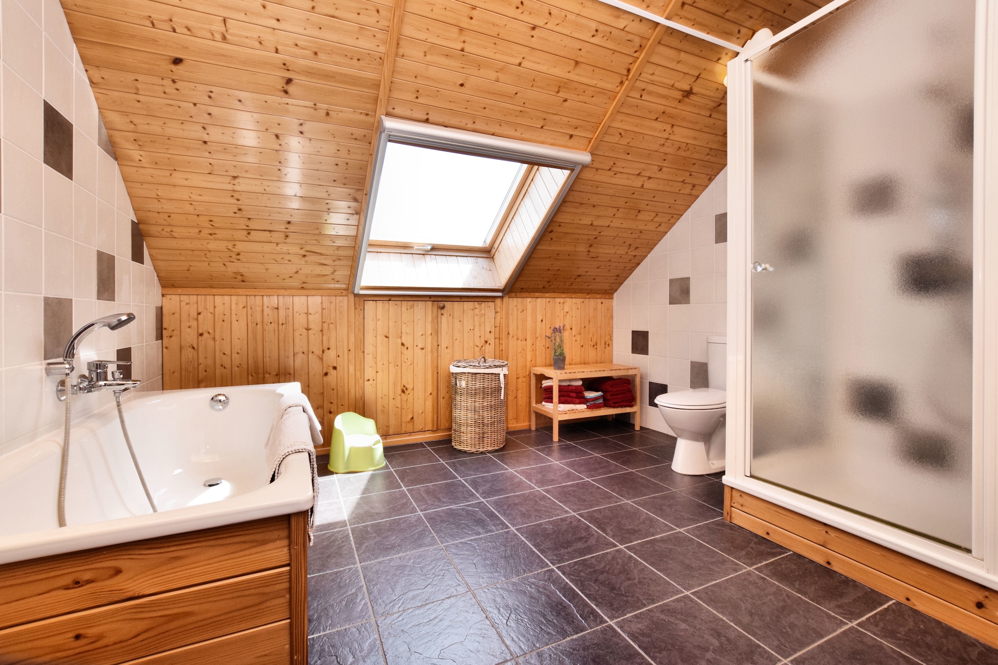 Vakantiehuis Mont max. 8 personen 4 slaapkamers #25