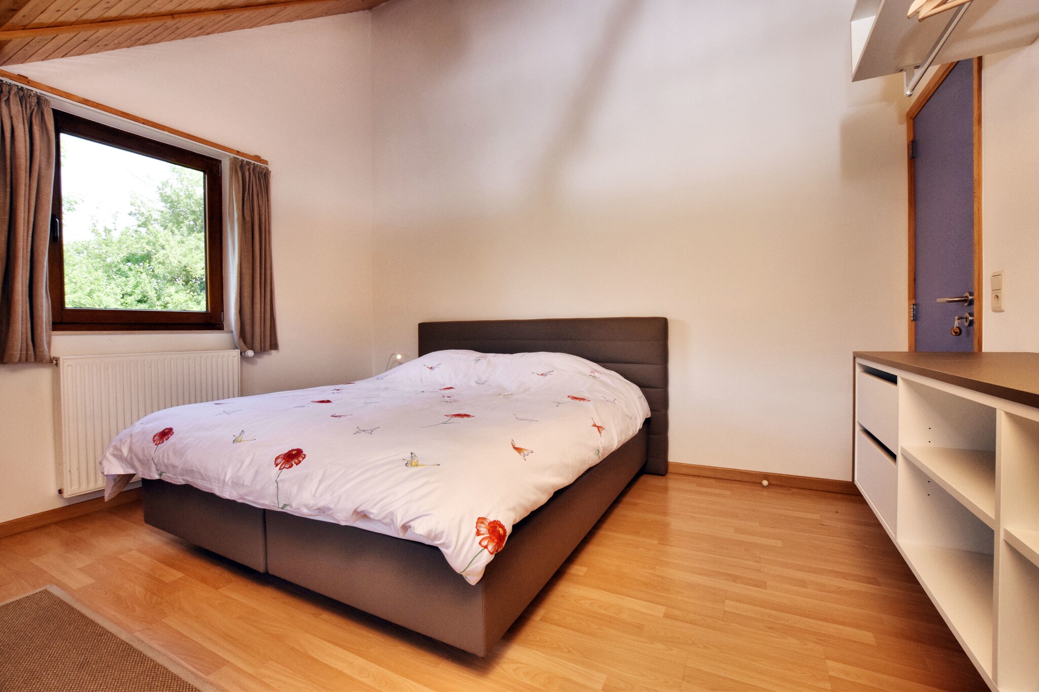 Vakantiehuis Mont max. 8 personen 4 slaapkamers #20