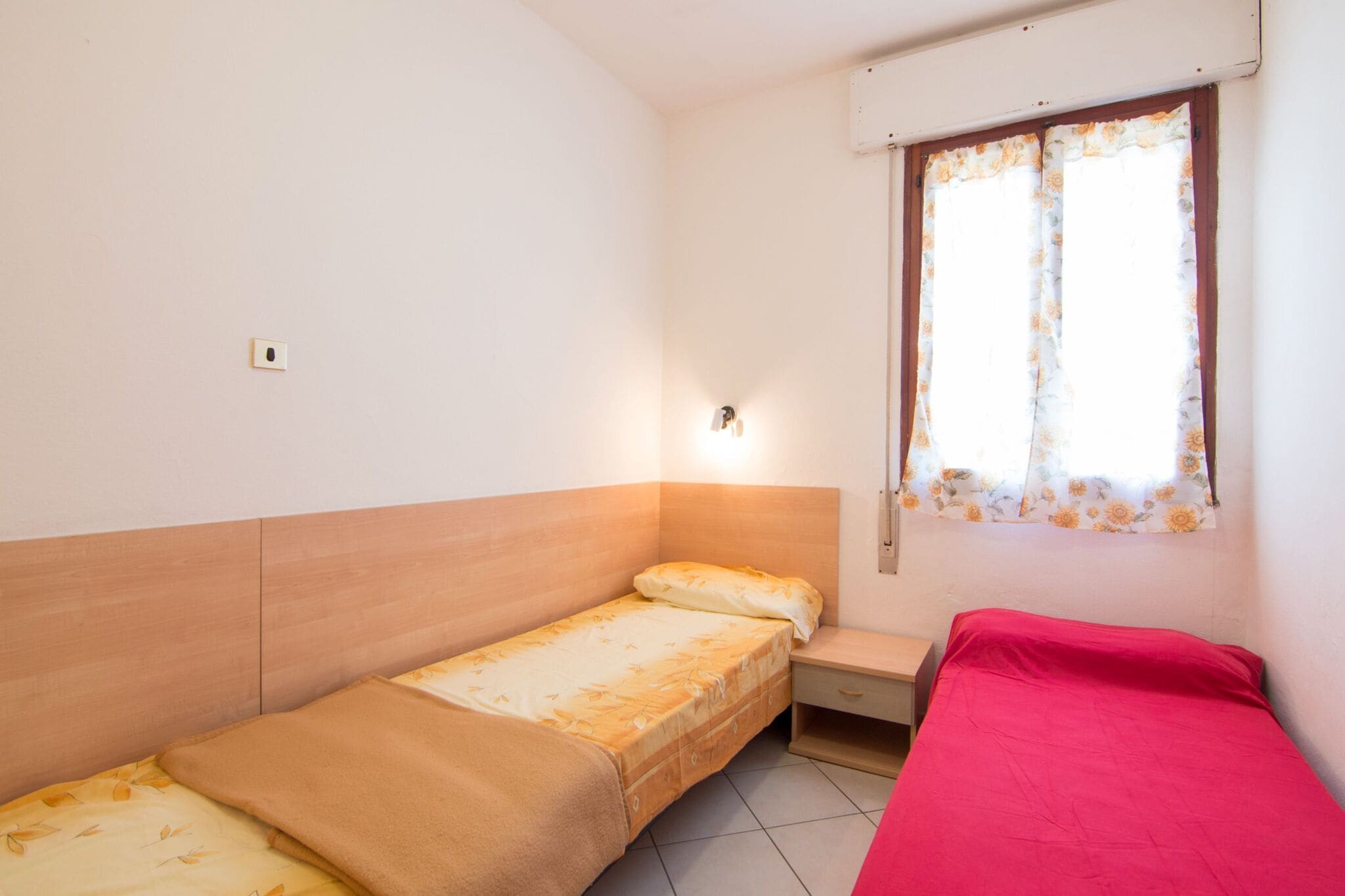 Geräumige 6-Personen-Wohnung in Rosolina Mare mit Terrasse