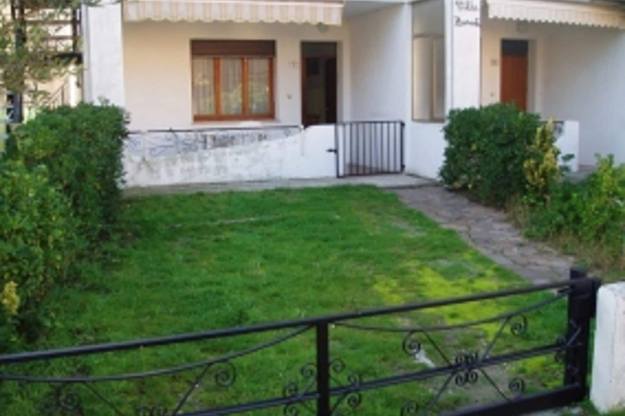 Simplistic Apartment in Rosolina Mare near Sea