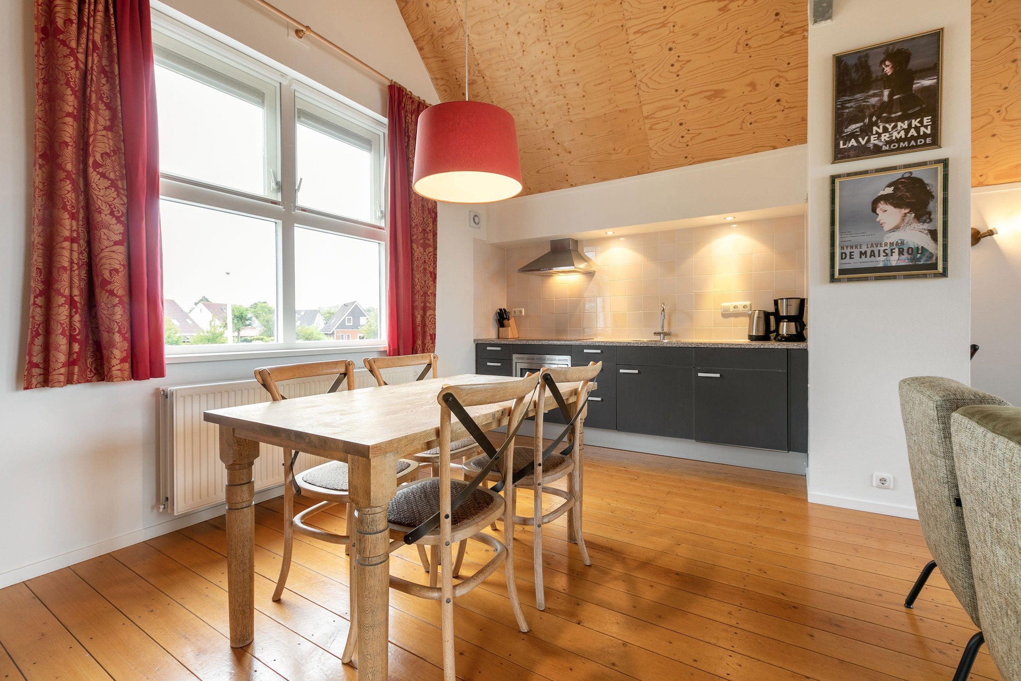 Havenresort Terherne 1-Eetkamer