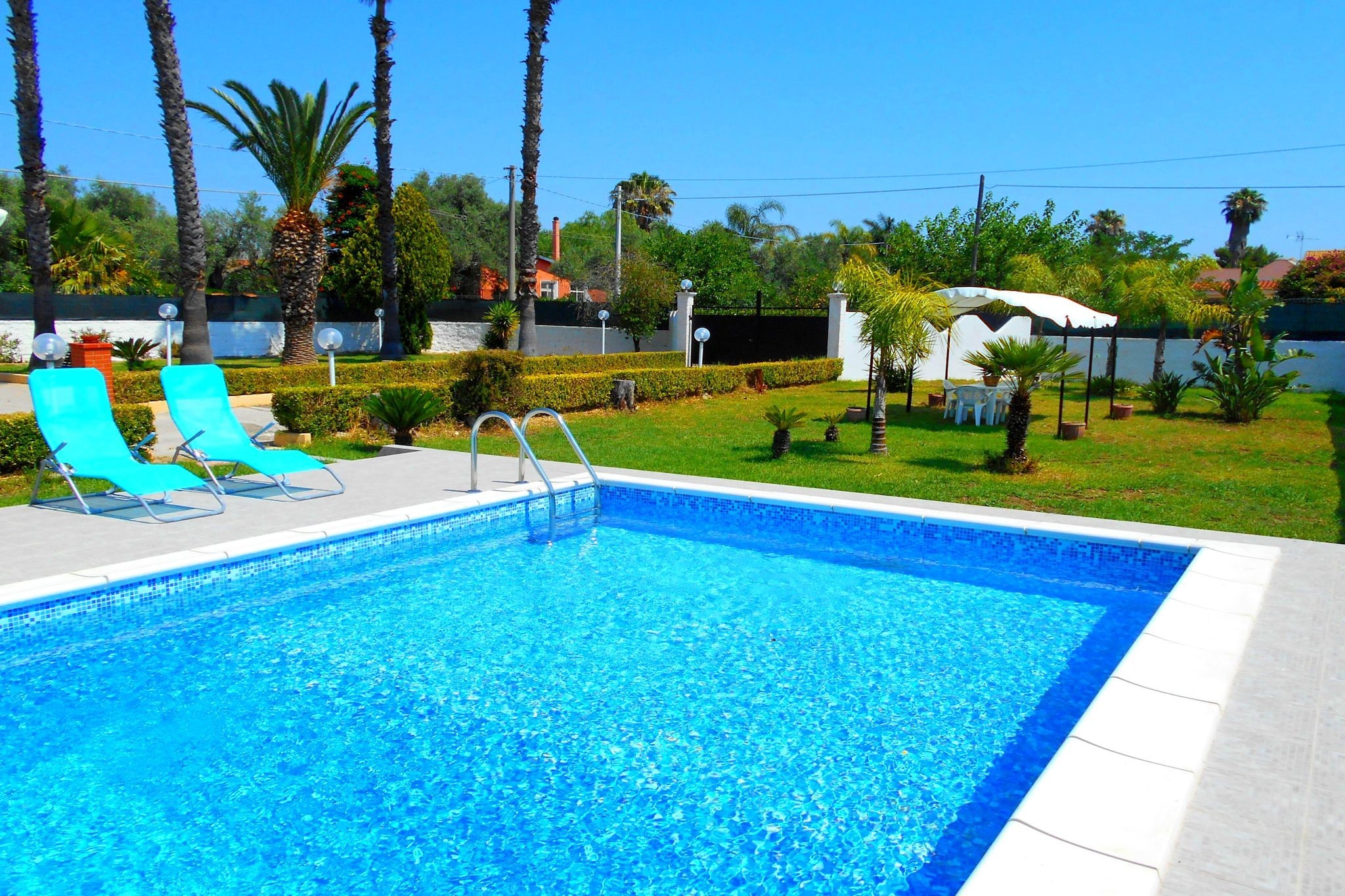 Villa Nuzzo-Schwimmbad