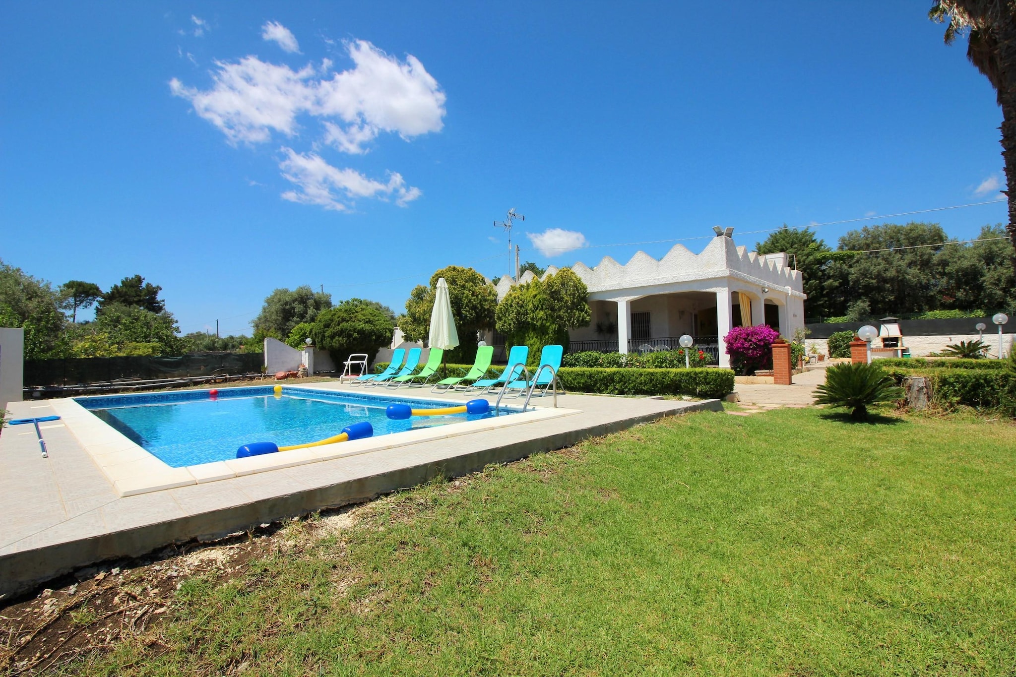 Villa Nuzzo-Schwimmbad