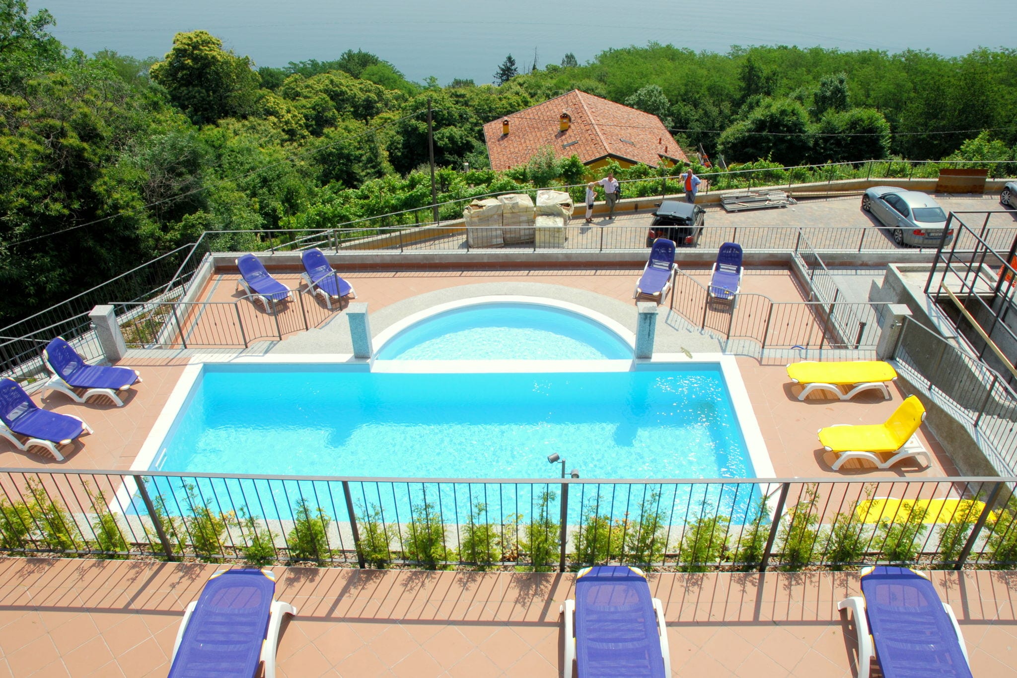 Vakantiewoning in fraai gelegen residence met zwembad