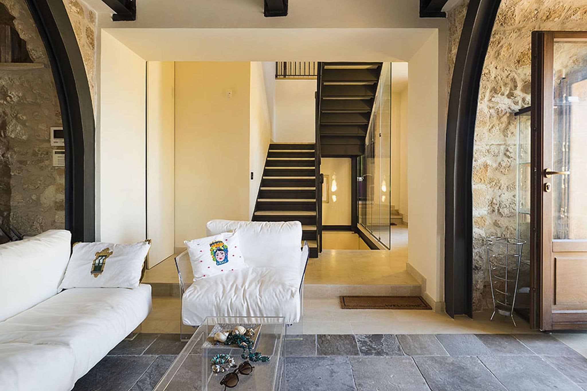 Plush Villa with Sauna, bubble bath & Pool in Scicli