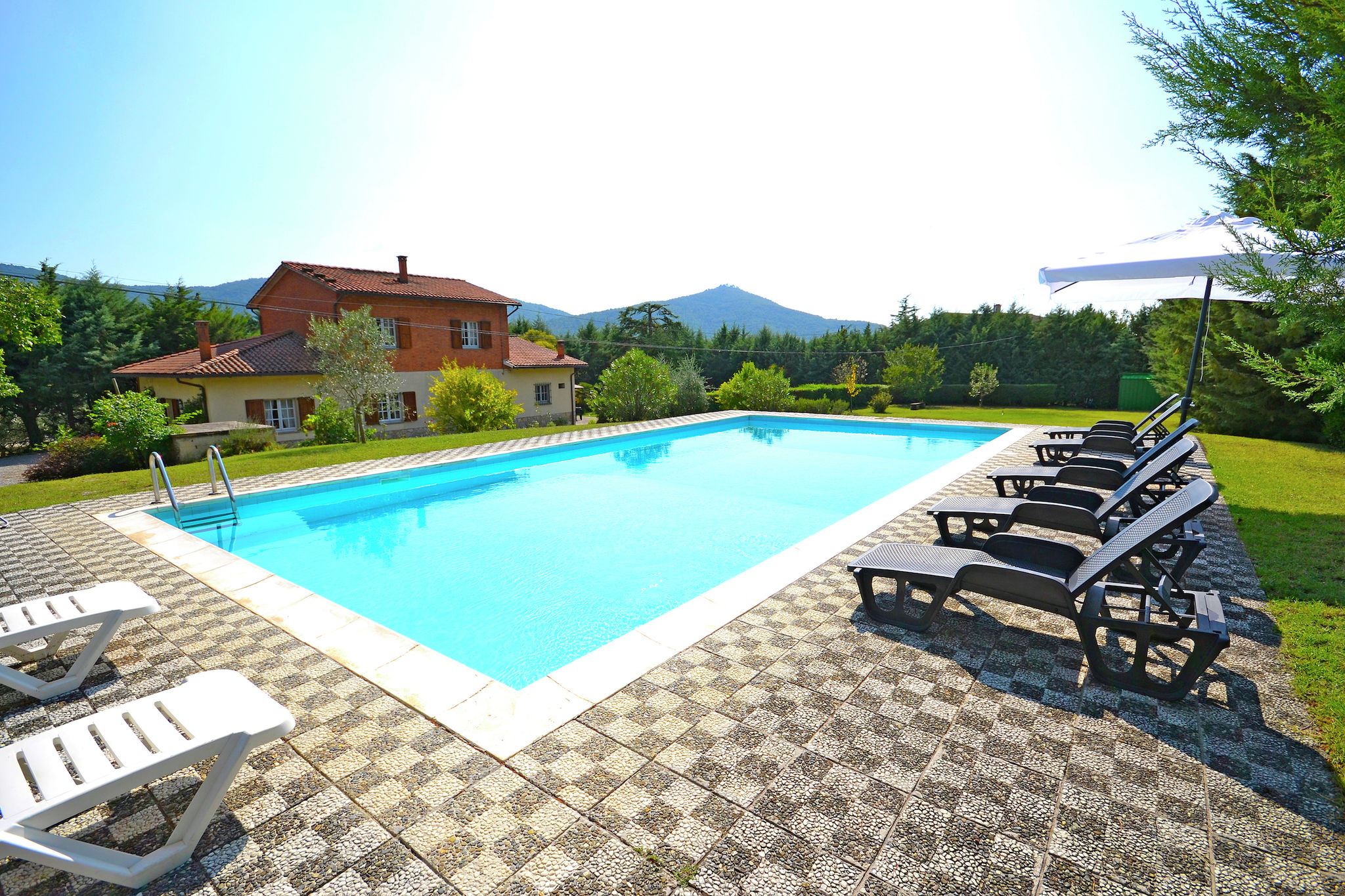 Prachtvolles Ferienhaus in Cortona mit eigenem Pool