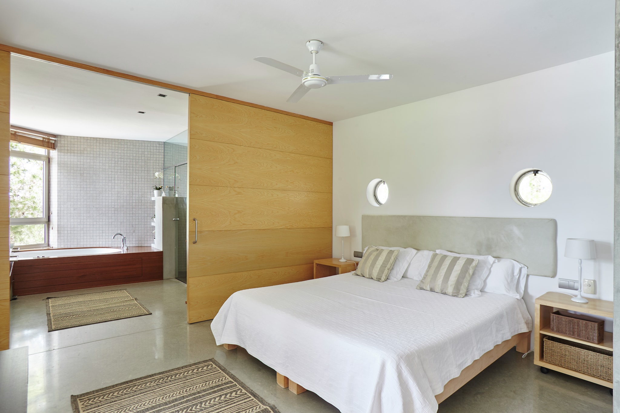Bed Room