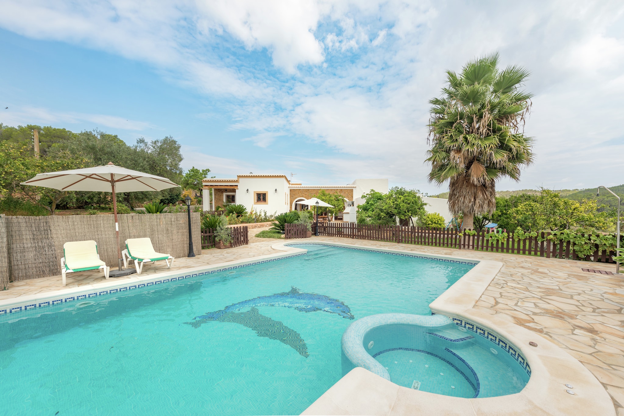 Can Juano-Pool