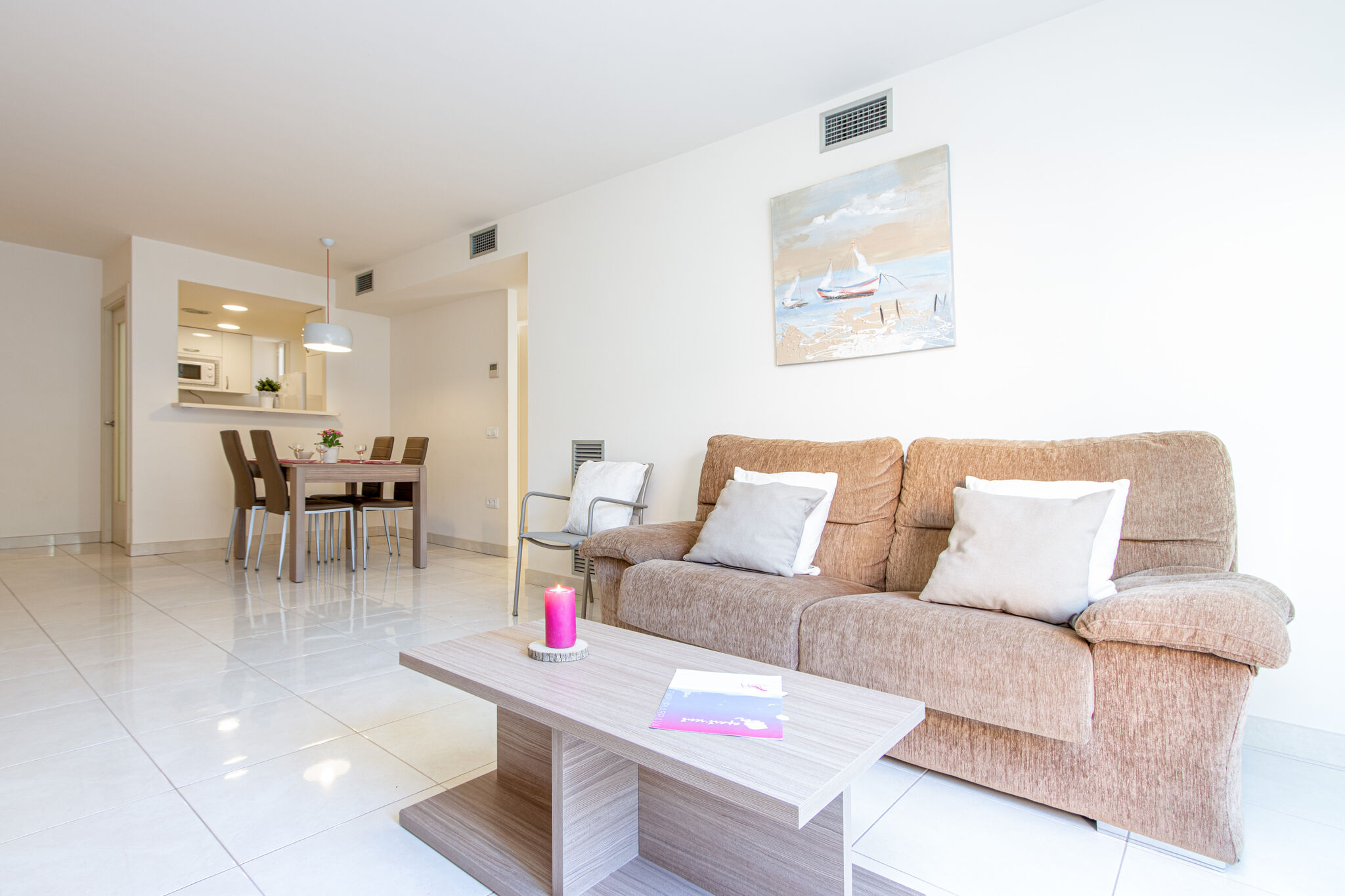 Modern apartment in Rosas 150 m from the beach with wifi