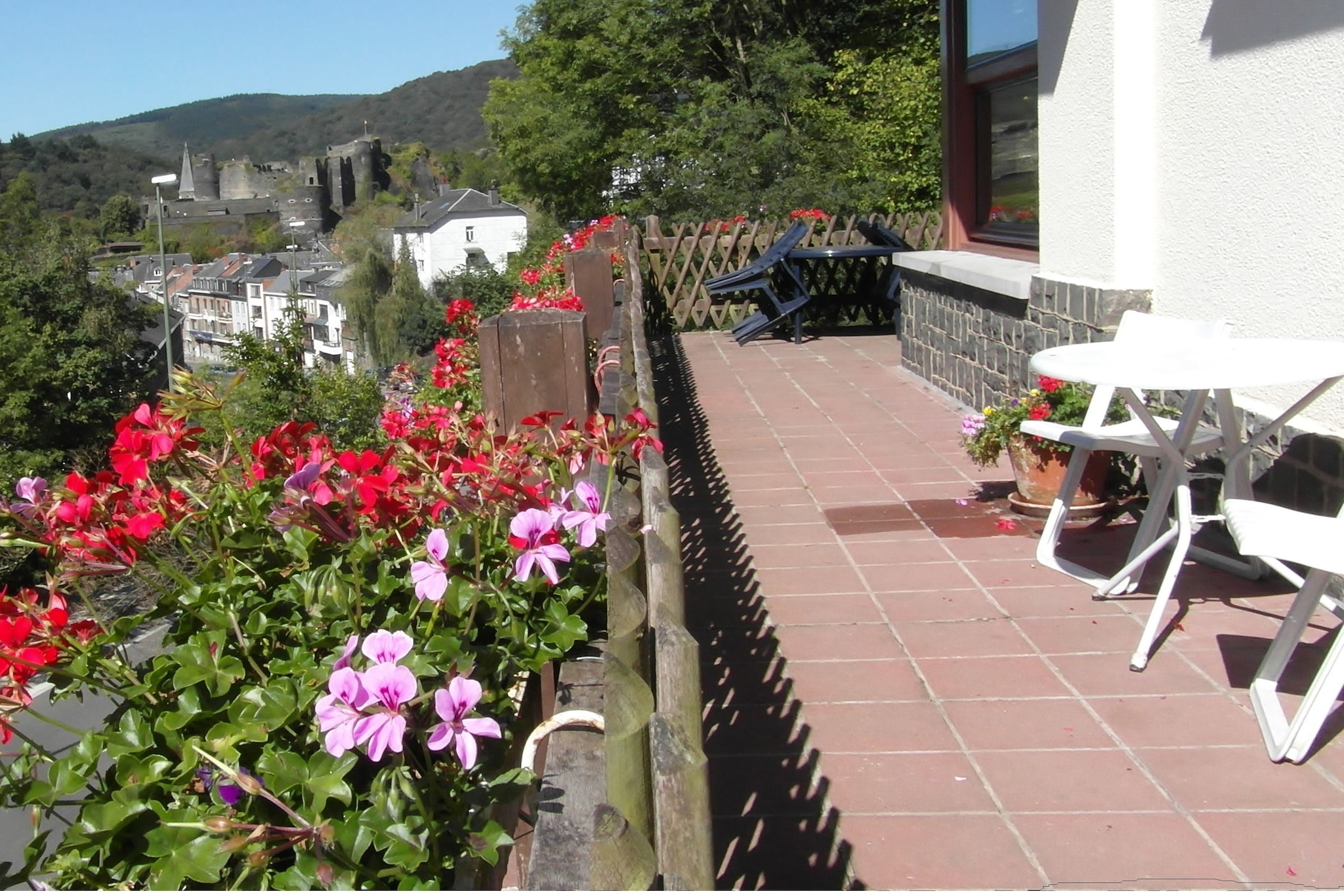 Ruhiges kinderfreundliches Ferienhaus in La Roche