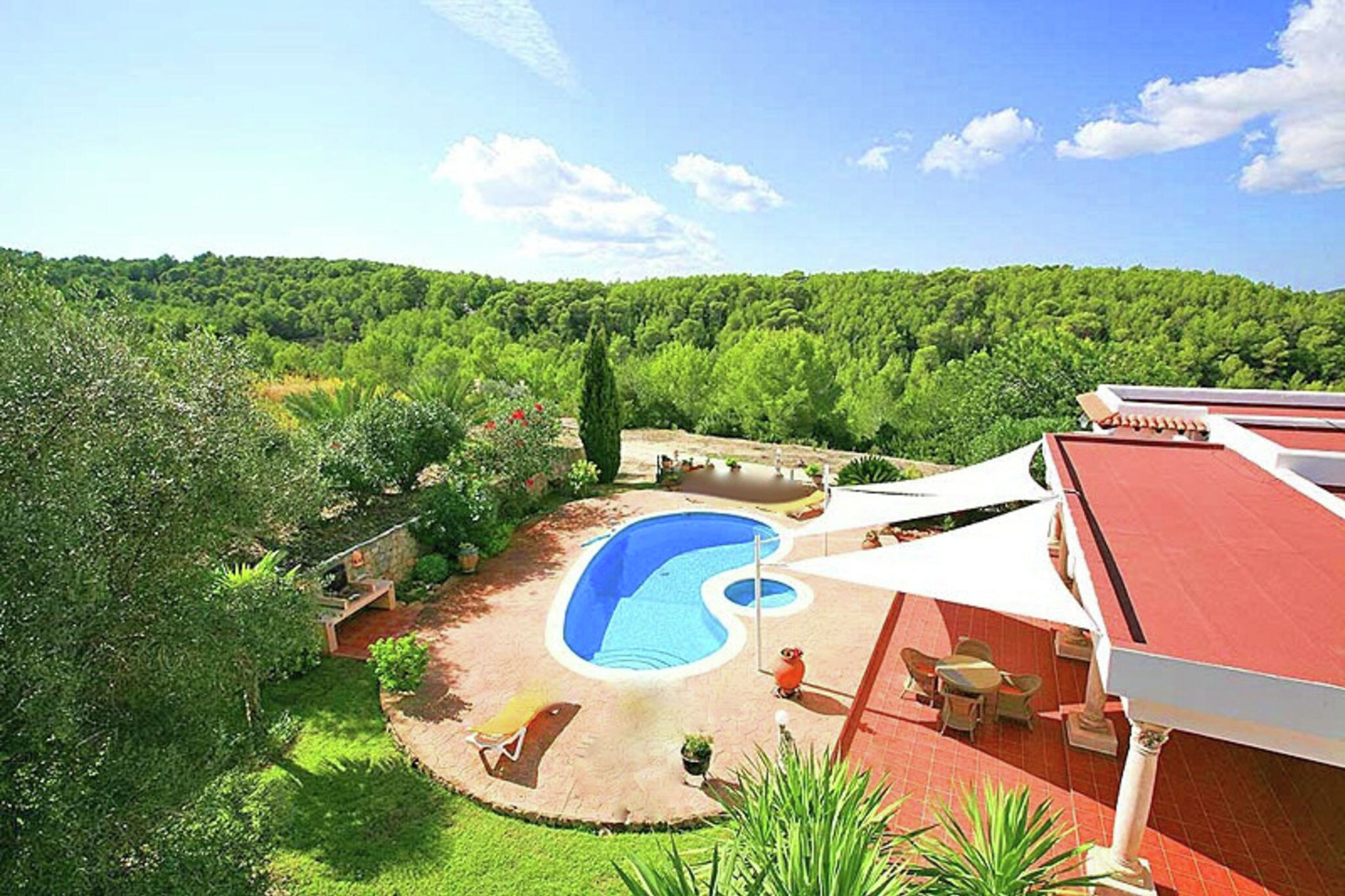 Tranquil Mansion in Santa Eulària des Riu with Swimming Pool