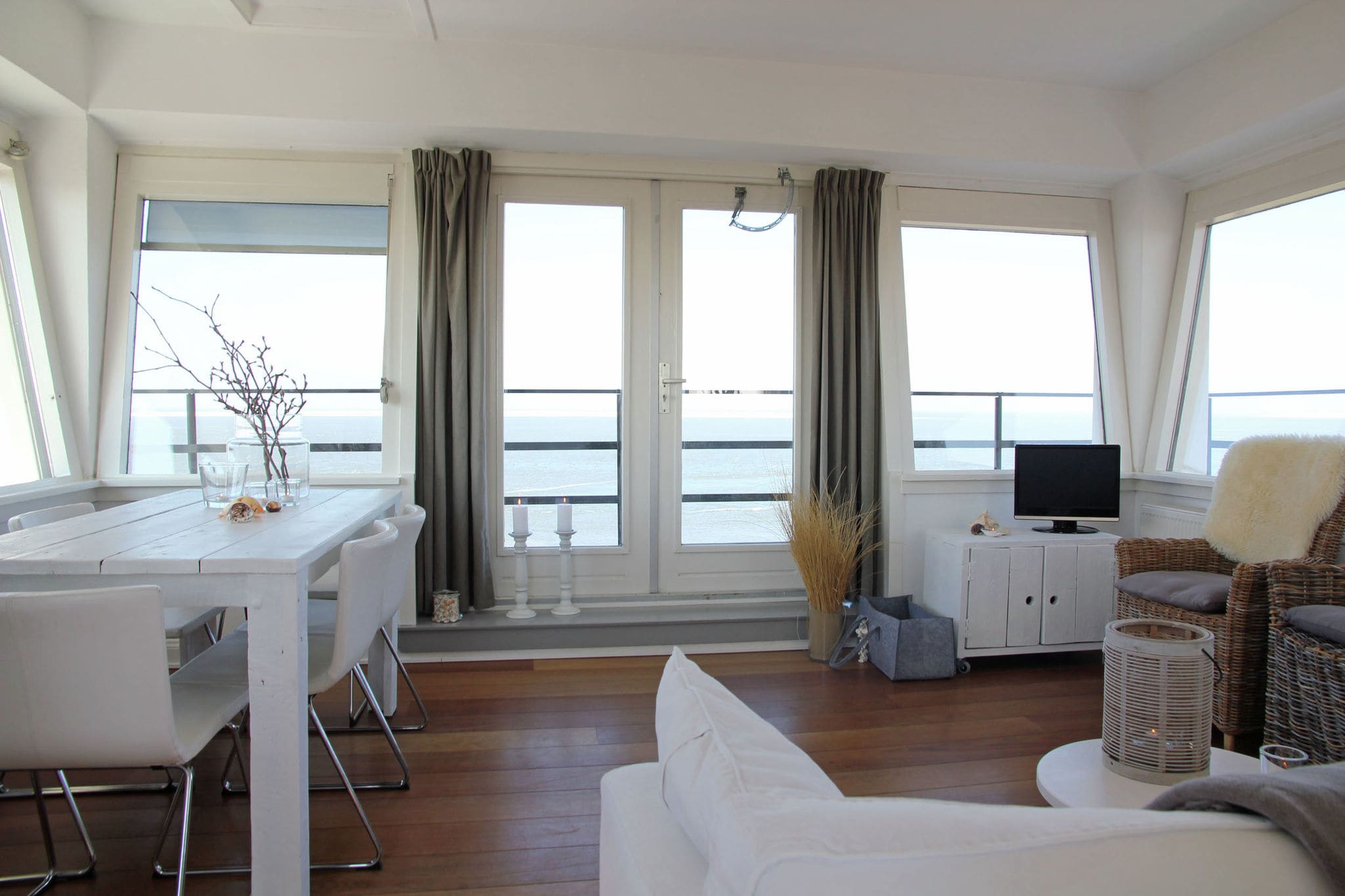 Appartement in Huisduinen nabij het strand