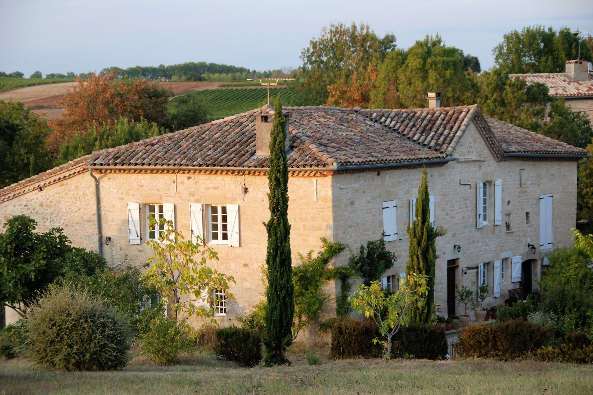 Vredige cottage met zwembad in Fayssac, Frankrijk