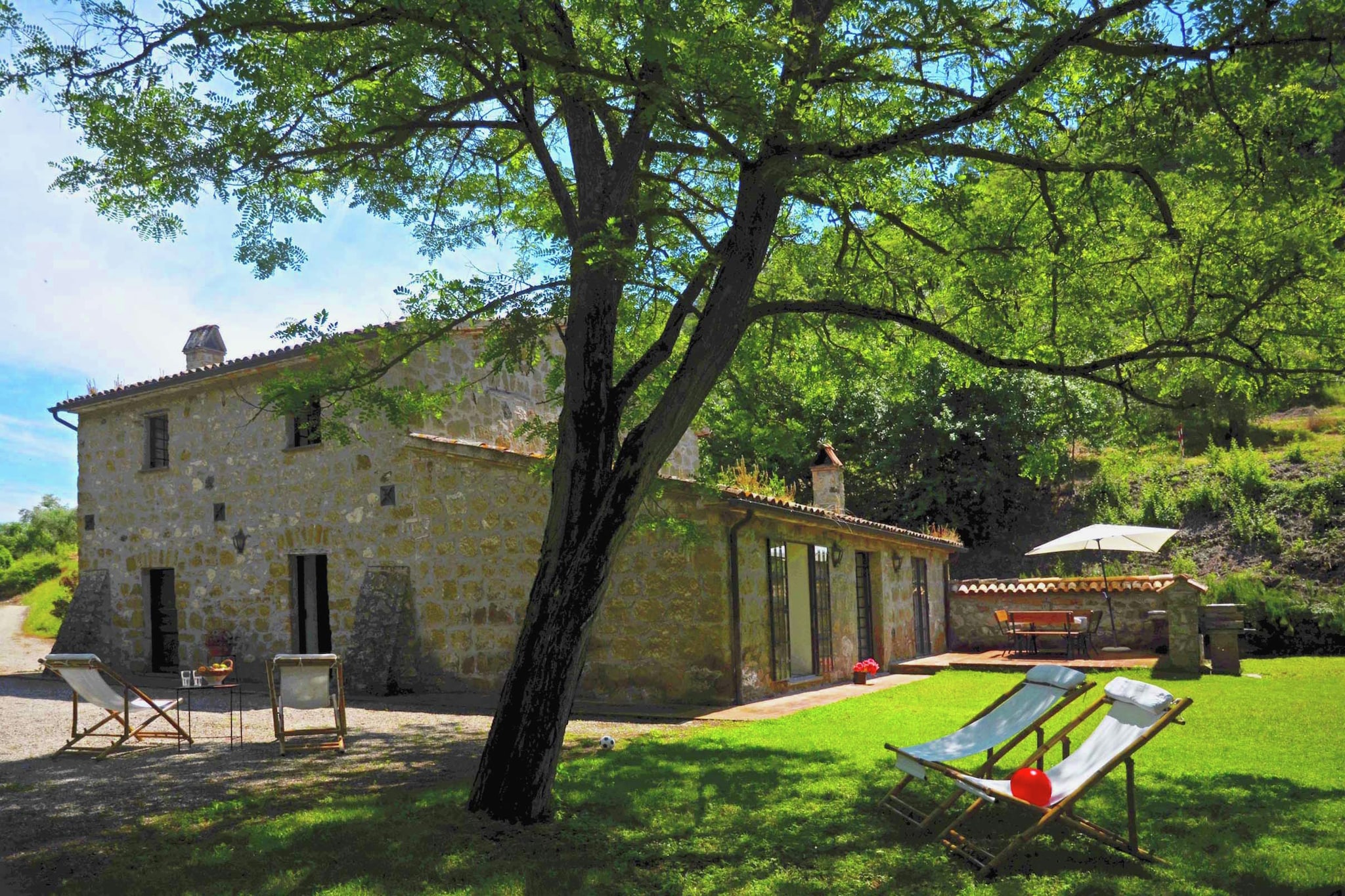 Exterior Summer