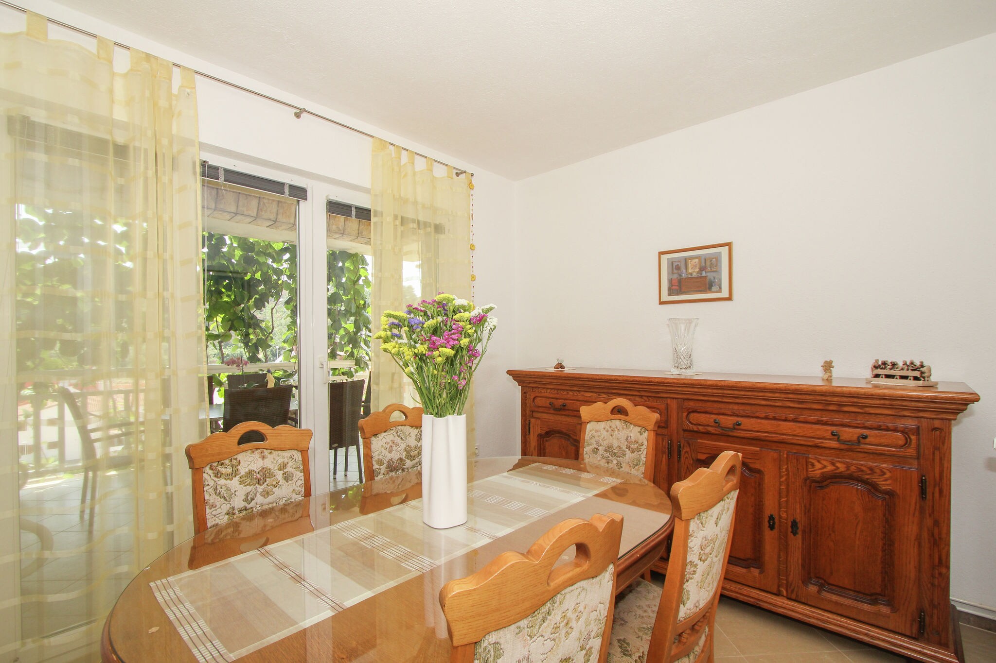 Boutique Apartment with Garden in Trogir