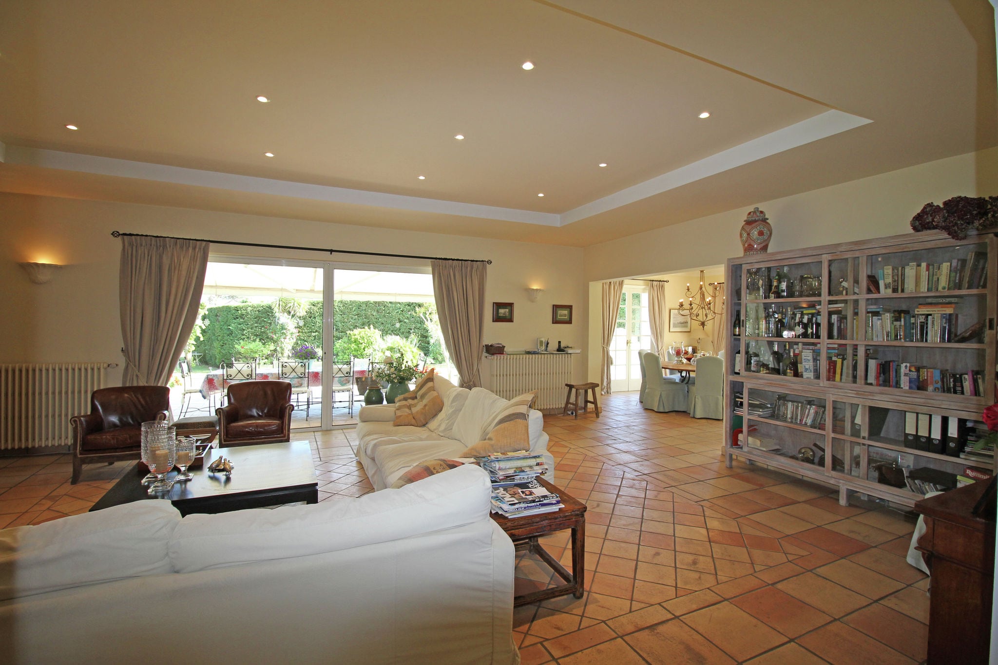 Villa de luxe à Mougins avec jacuzzi