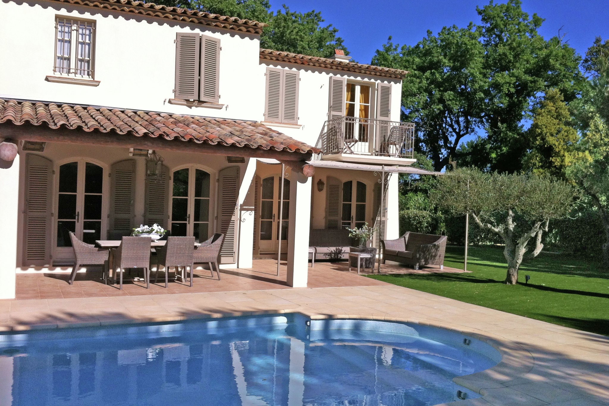 Plushy Villa in Saint Tropez with Pool and 2 Pvt. Terraces