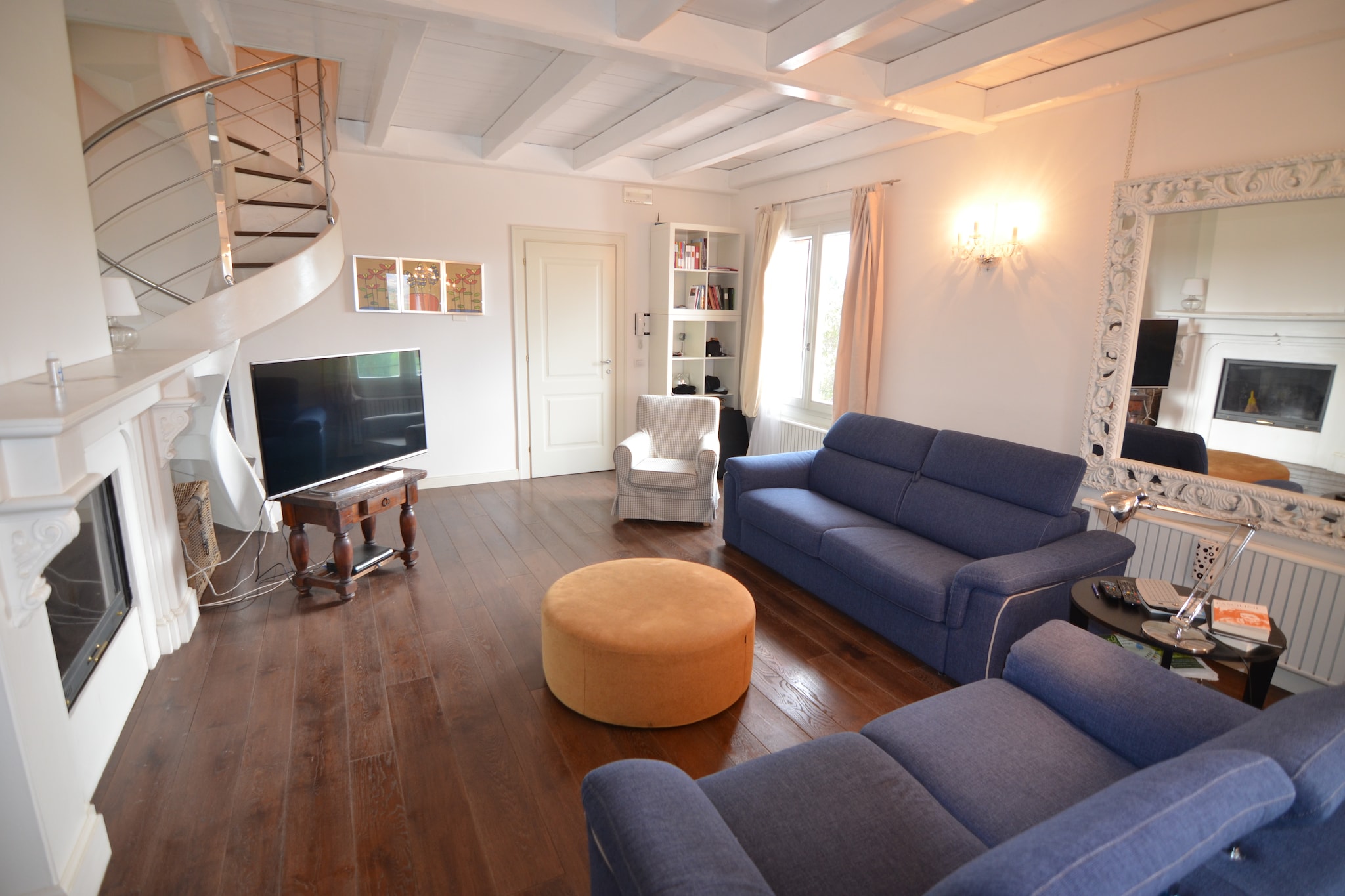 Apartment in Coriano near Vineyards & Beaches