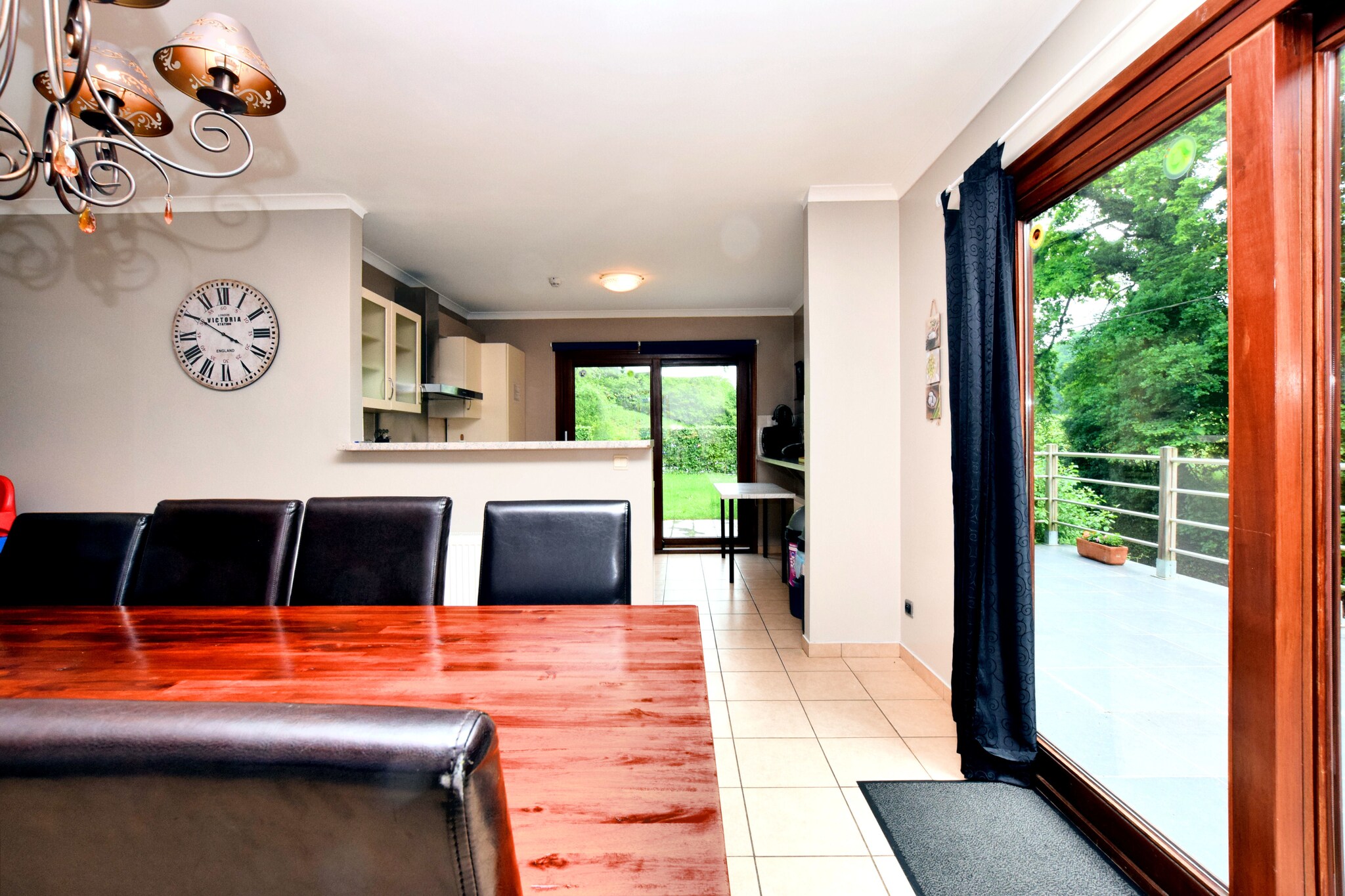 Vakantiehuis Beauraing max. 16 personen 3 huisdieren 6 slaapkamers sauna #10