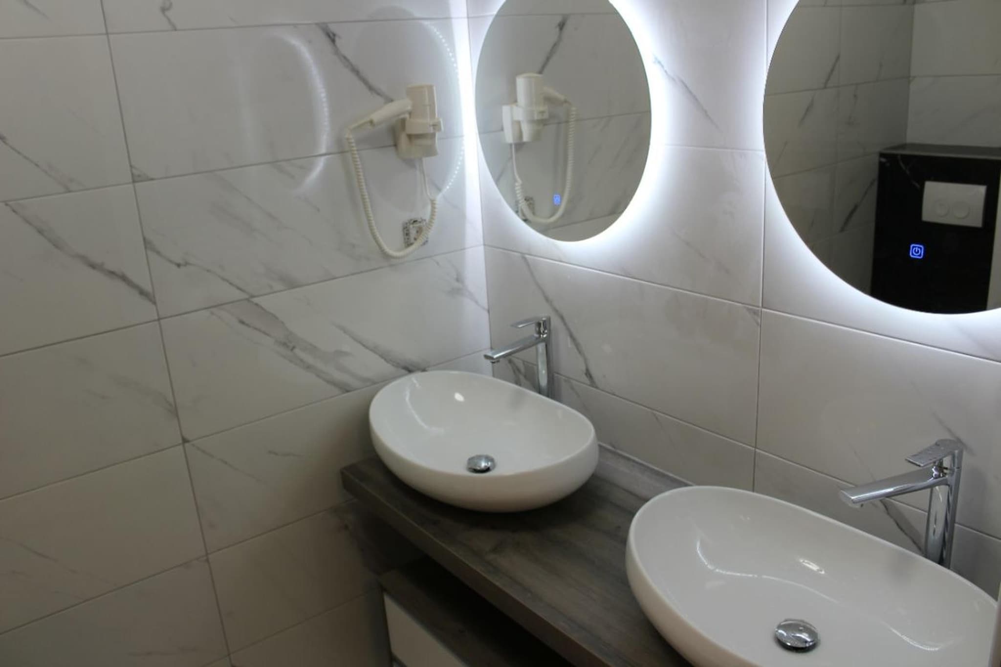 Sv Marija2 - Ferienwohnung 4 - Typ 4plus2-Badkamer