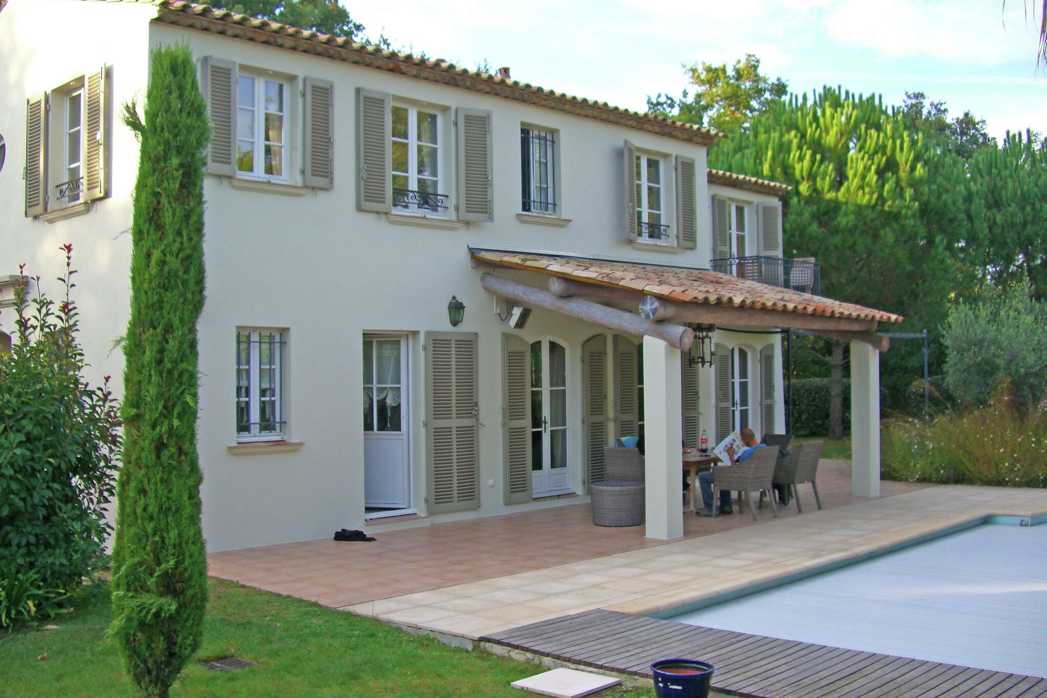 Plush Villa in Saint Tropez with Artistic Interiors & Pool