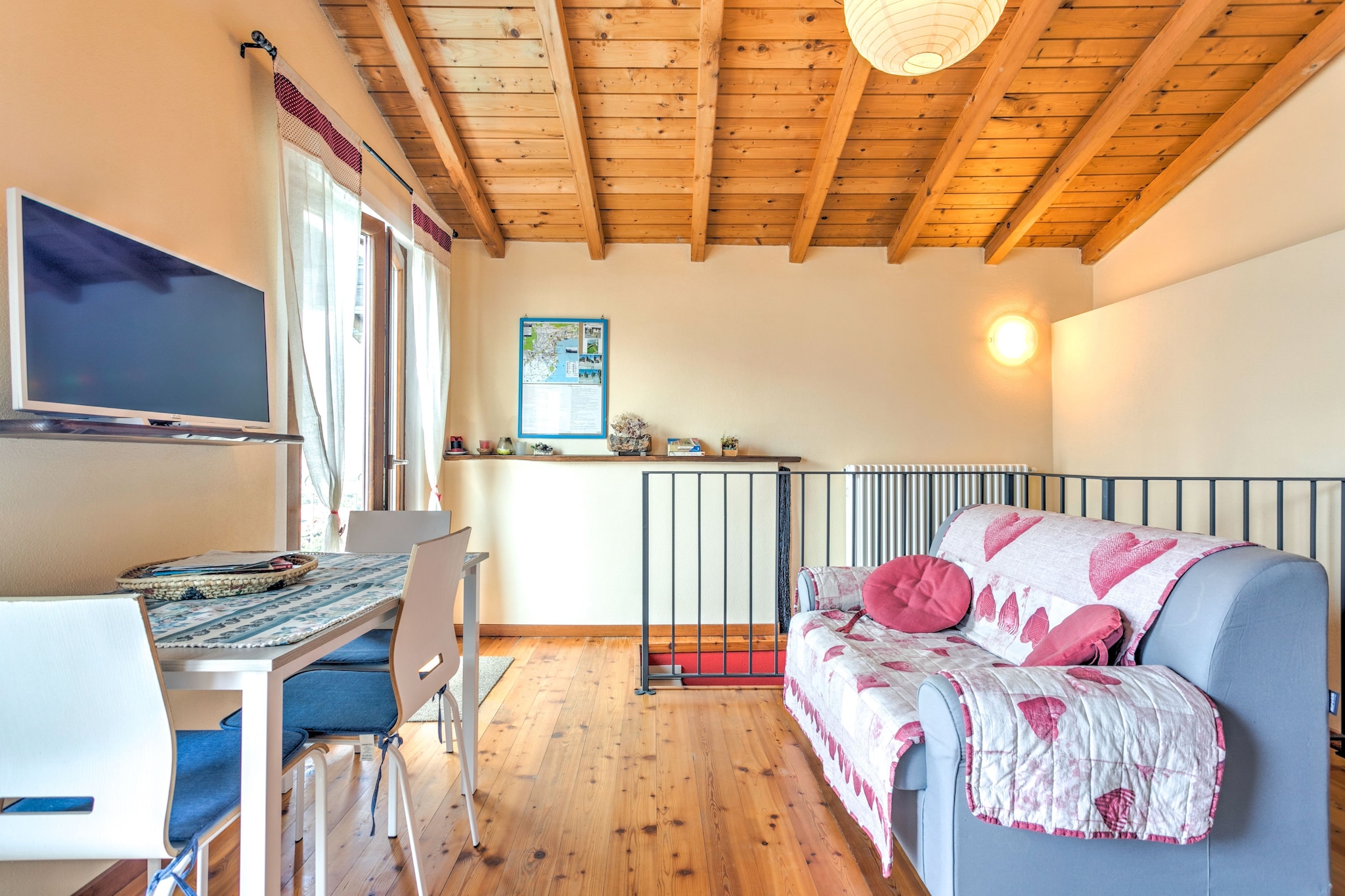 Set in the lakeside town of Gravedona, this home offers a tranquil setting with breathtaking views over Lake Como and the snow-capped peaks of Valtellina. With a shared swimming pool, garden, and sun loungers, it’s the perfect retreat for couples or small families looking to unwind amidst nature and Italian charm. After a day of discovery, return to the property to relax on the shared terrace or balcony with a glass of local wine, while kids enjoy the safe play-friendly surroundings. The home is equipped with essentials like a high chair and offers both private parking and easy lift access.
Guests can easily access scenic walking and cycling trails, as well as water sports, boat rentals, and sailing schools along the nearby lake. Just 1 km away, the shores of Lake Como invite you to enjoy picturesque strolls or embark on boat tours that connect you to the area’s most iconic destinations—such as the stunning Villa Carlotta in Tremezzo, the romantic lanes of Bellagio, the lakeside serenity of Varenna, and the spiritual beauty of Piona Abbey.
For adventure seekers, the nearby Lake Como Adventure Park offers treetop trails and zip-lining fun, while mountain lovers can plan day trips to Mount Legnone or the renowned ski resorts of Livigno and Bormio. Gravedona is also a great base for cross-border drives to Switzerland’s St. Moritz and Lugano. Local dining options abound, with standout restaurants like Ca de Matt, Ristorante Le Terrazze, and Ristorante dei Pescatori offering everything from lakeside ambiance to fresh regional cuisine.