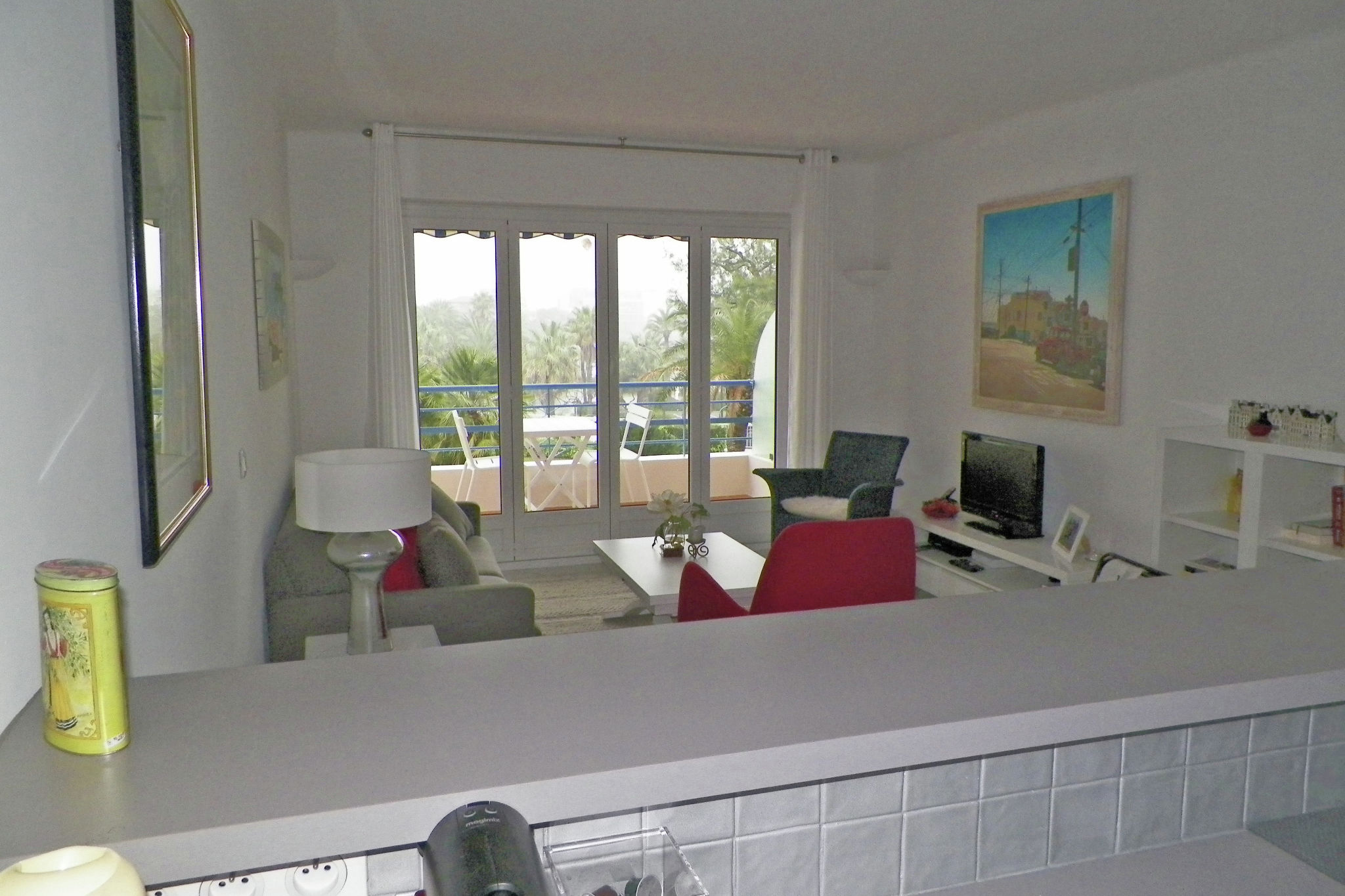 Modernes Appartement in Antibes mit eigener Terrasse