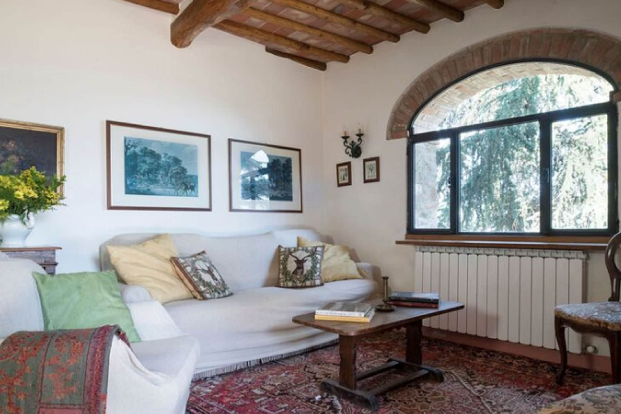 Vrijstaande woning op een landgoed in Toscane met privétuin