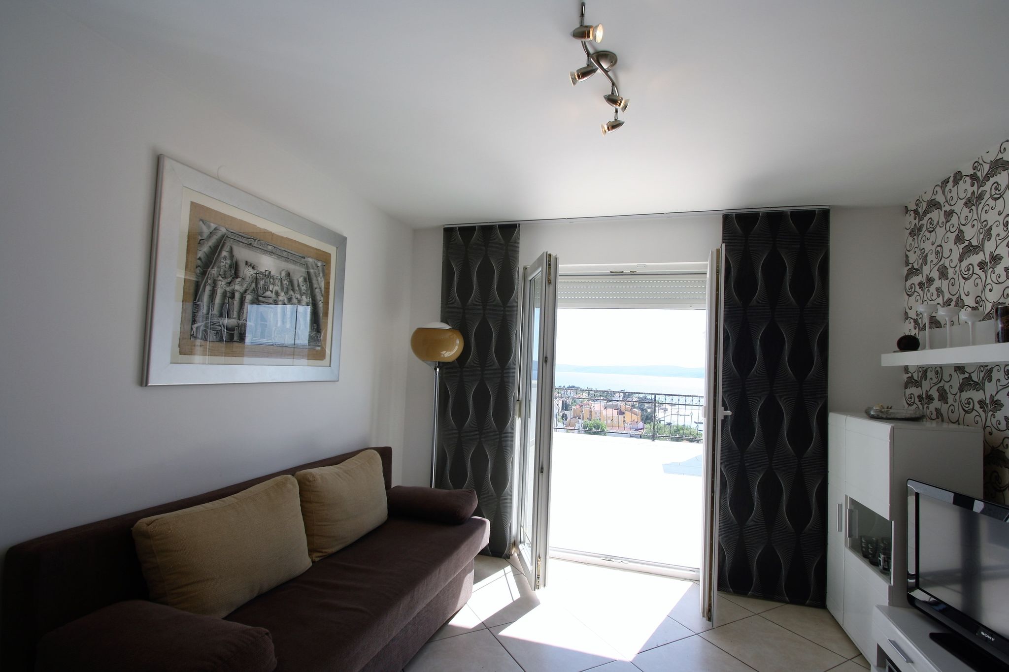 Appartement moderne avec vue magnifique sur la mer à Selce