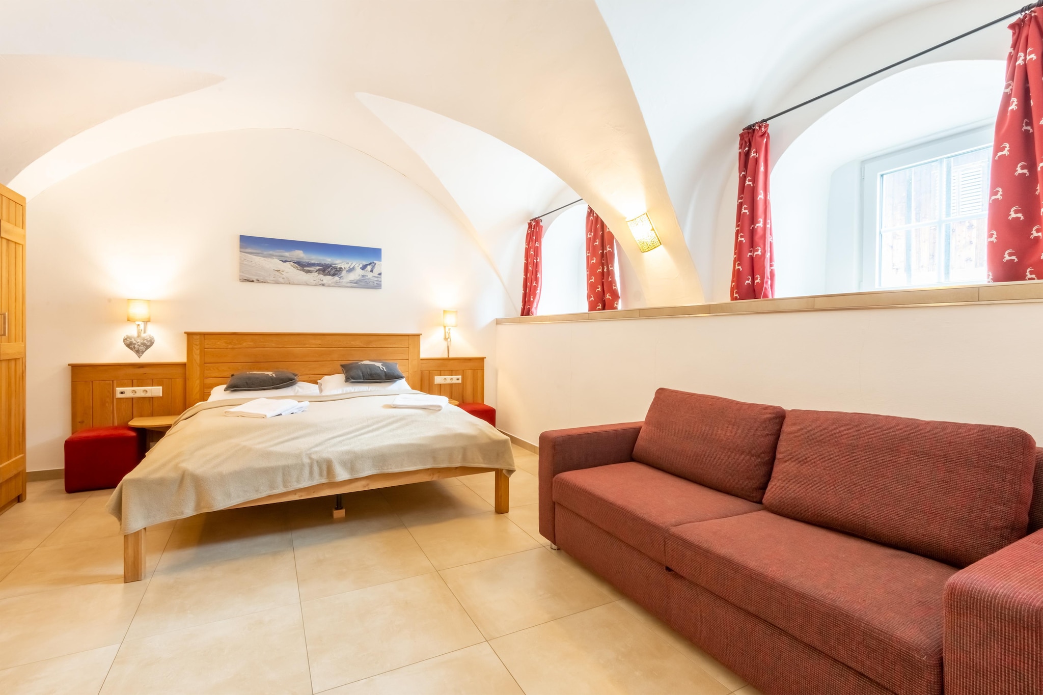 Farmhouse Niedernsill near Ski Slopes