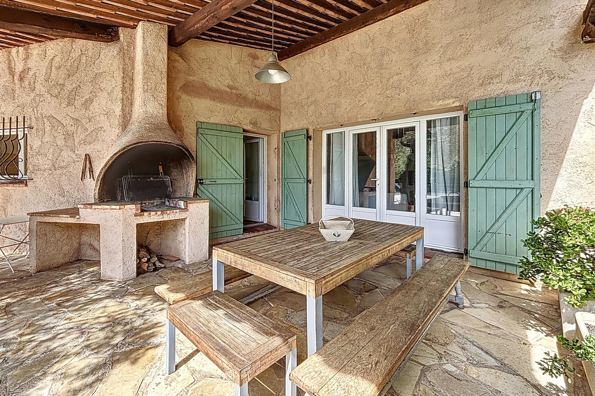 Maison de Campagne Mouans Sartoux-Buitenkant zomer