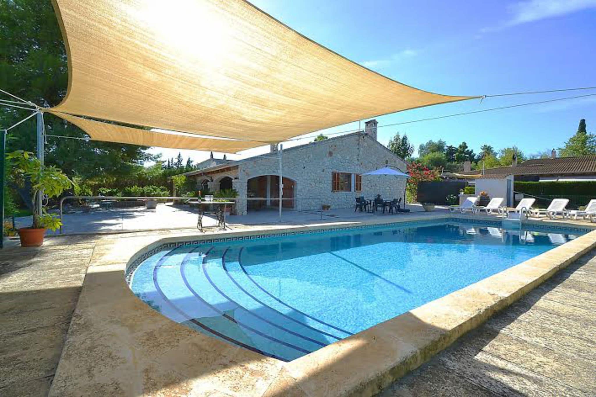 Nice villa with pool is located outside the picturesque village of Binissalem