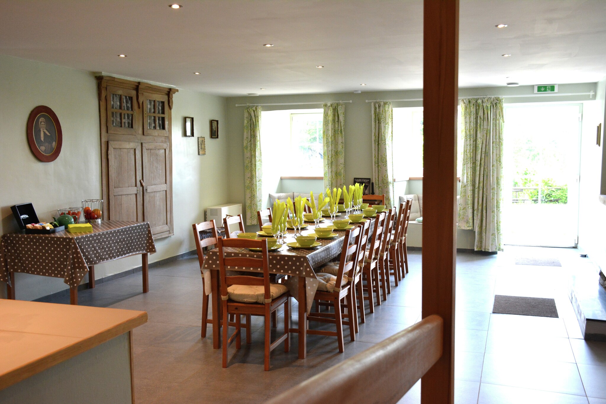 Vakantiehuis Tavigny max. 14 personen 2 huisdieren 6 slaapkamers #11