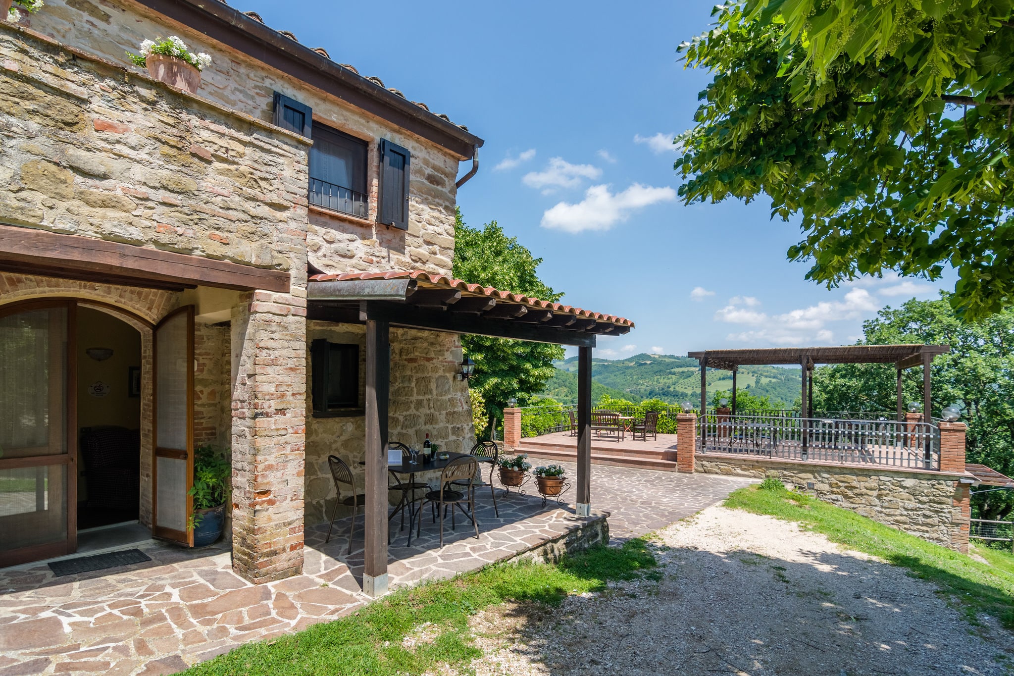 Chic Farmhouse with Hill View in Fratticiola Selvatica Italy