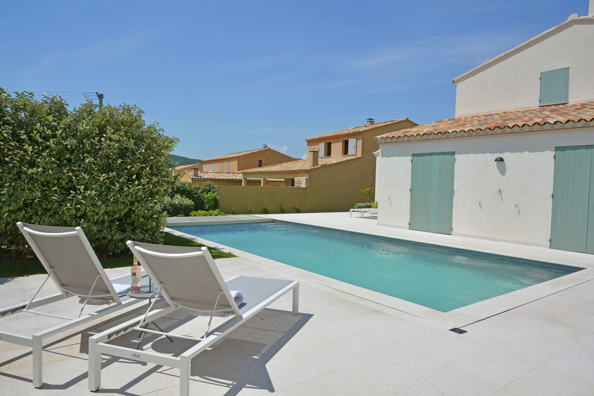 Schöne Villa mit beheiztem Pool in Malaucène, Provence