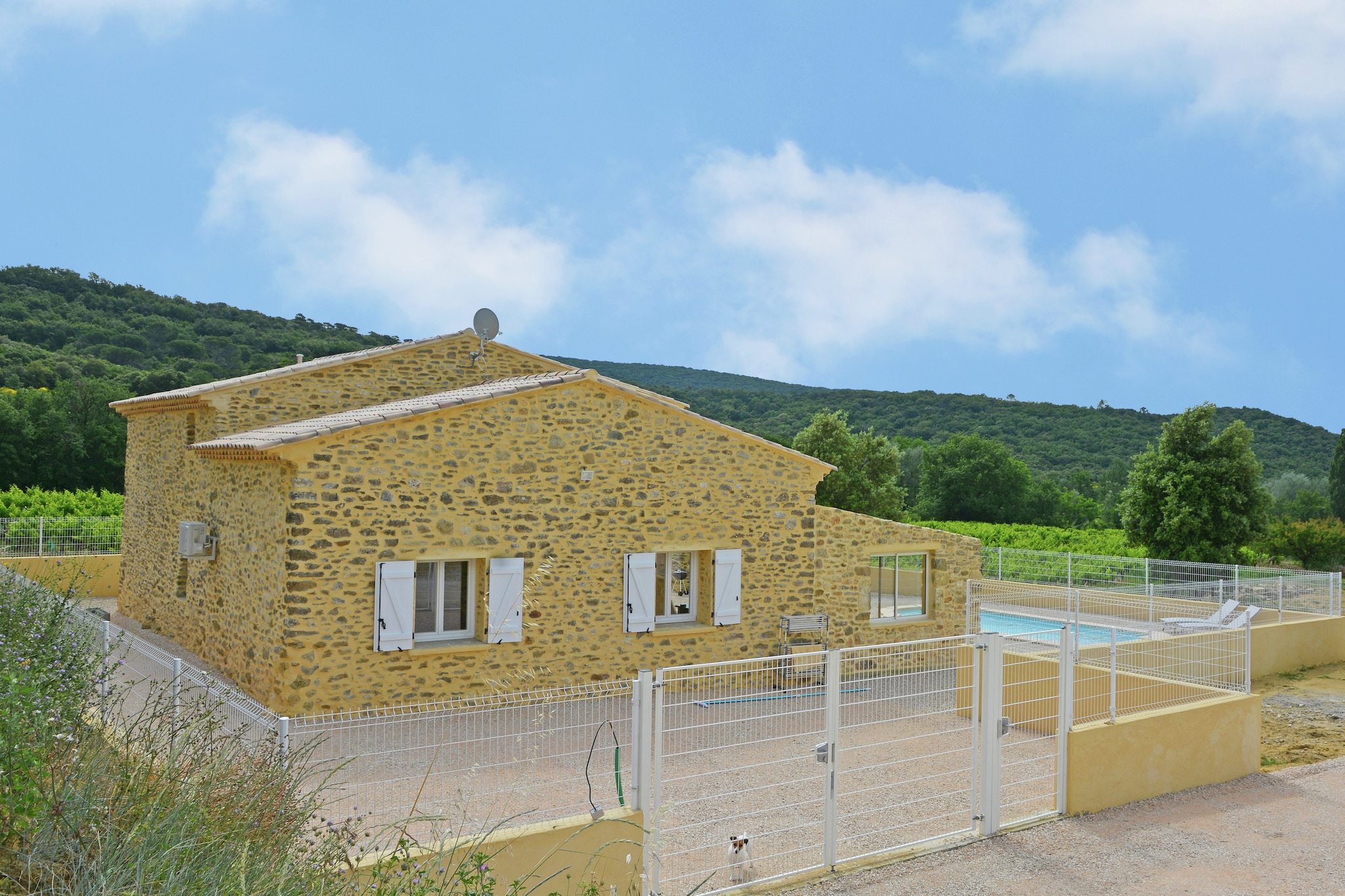 Le Mas-Exterior summer