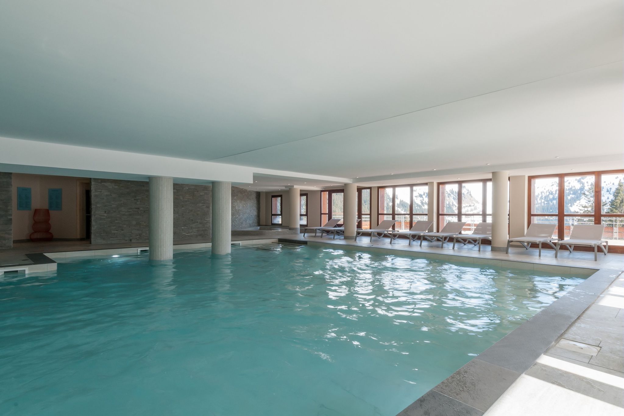 Luxurious residence with spa and stunning views of the Grand Massif
