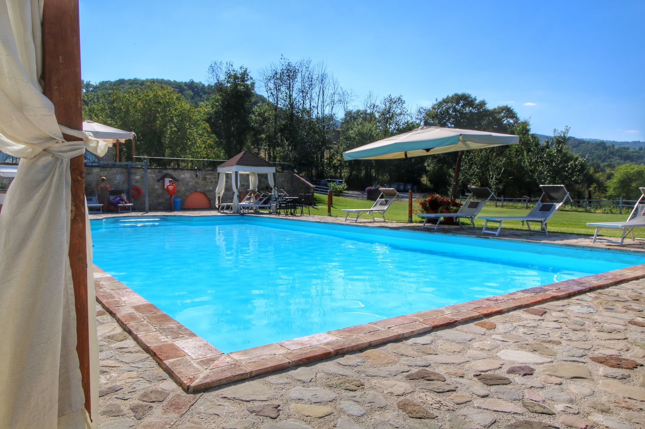 Charmantes Cottage in Pian di San Martino mit Swimmingpool
