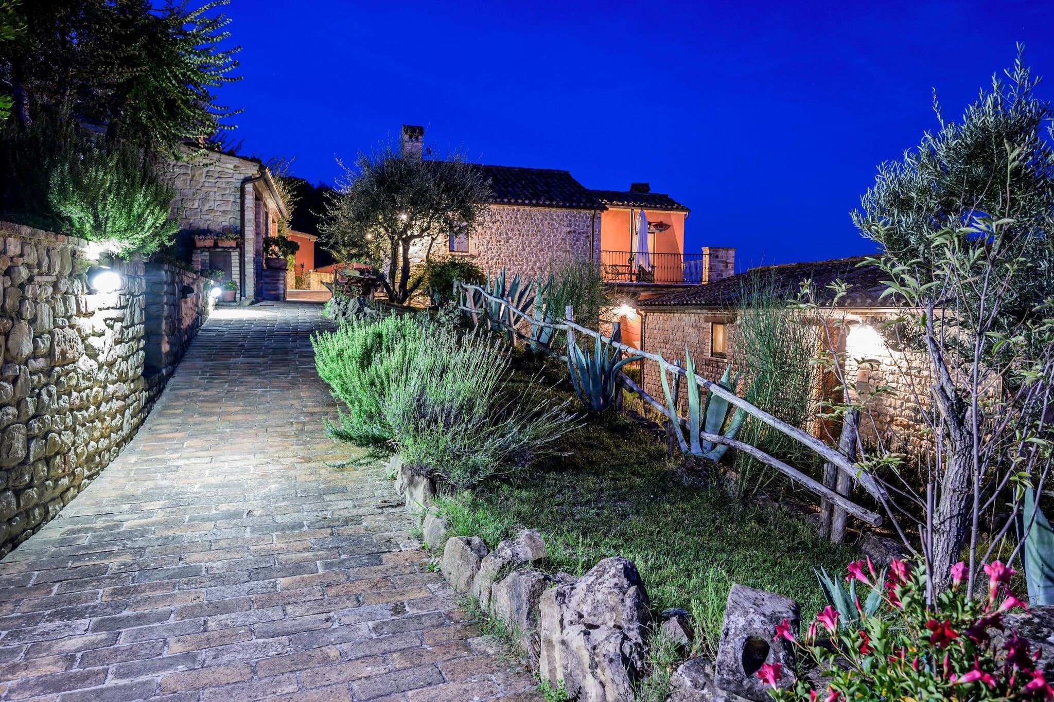 Mooi landhuis in Monte San Martino met terras
