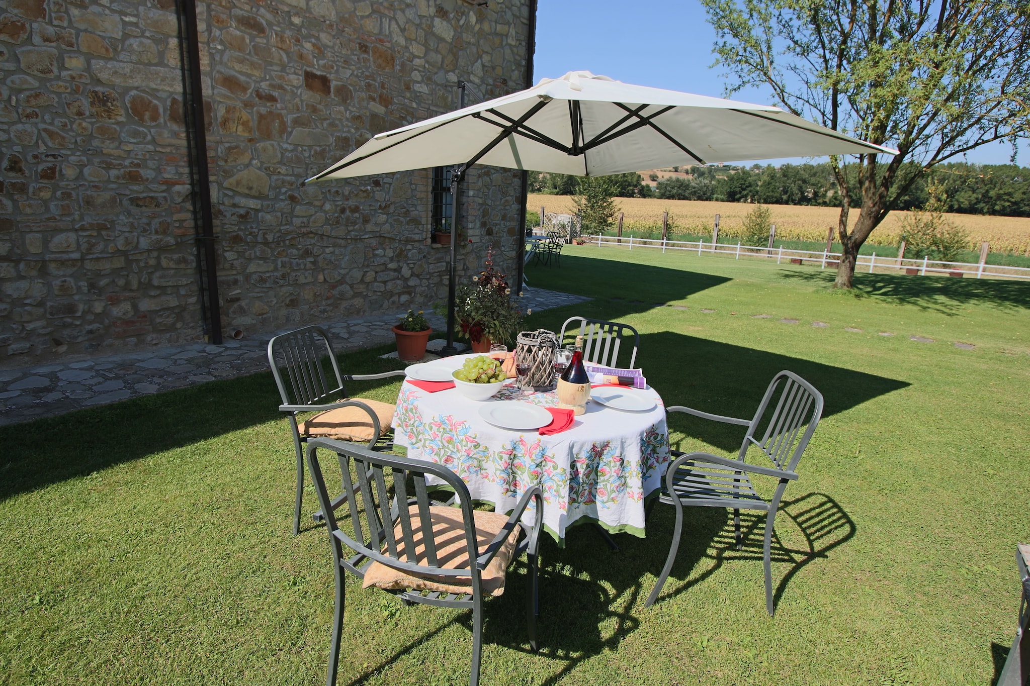 Gemütliches Landhaus in Pian di San Martino mit Swimmingpool