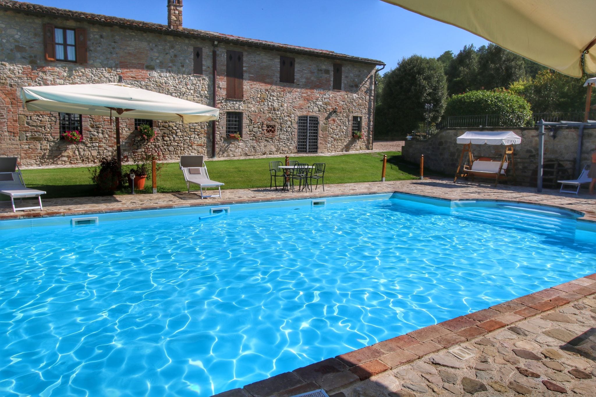 Luxe appartement in Pontecuti met zwembad