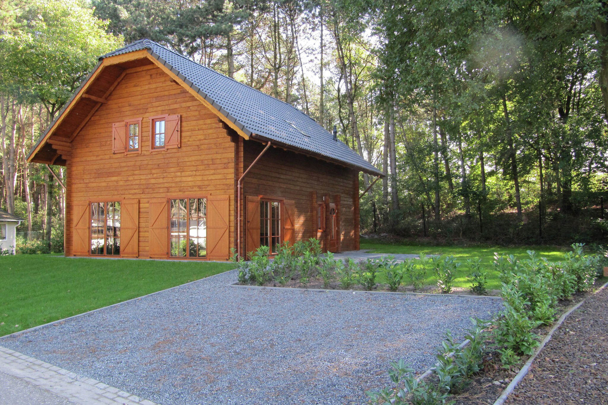 Wooden holiday home near Brunssummerheide