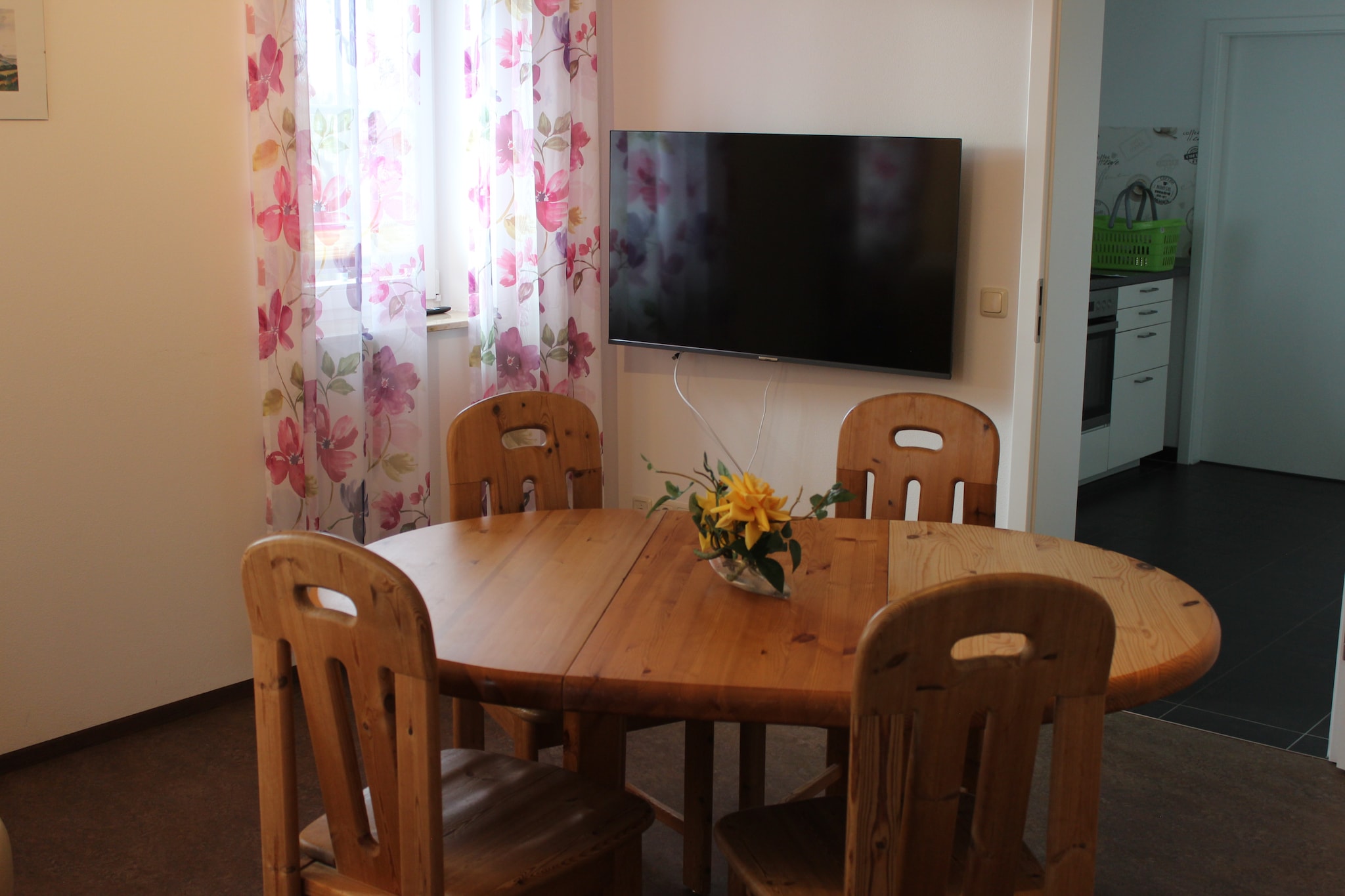 Baerenstein-Esszimmer